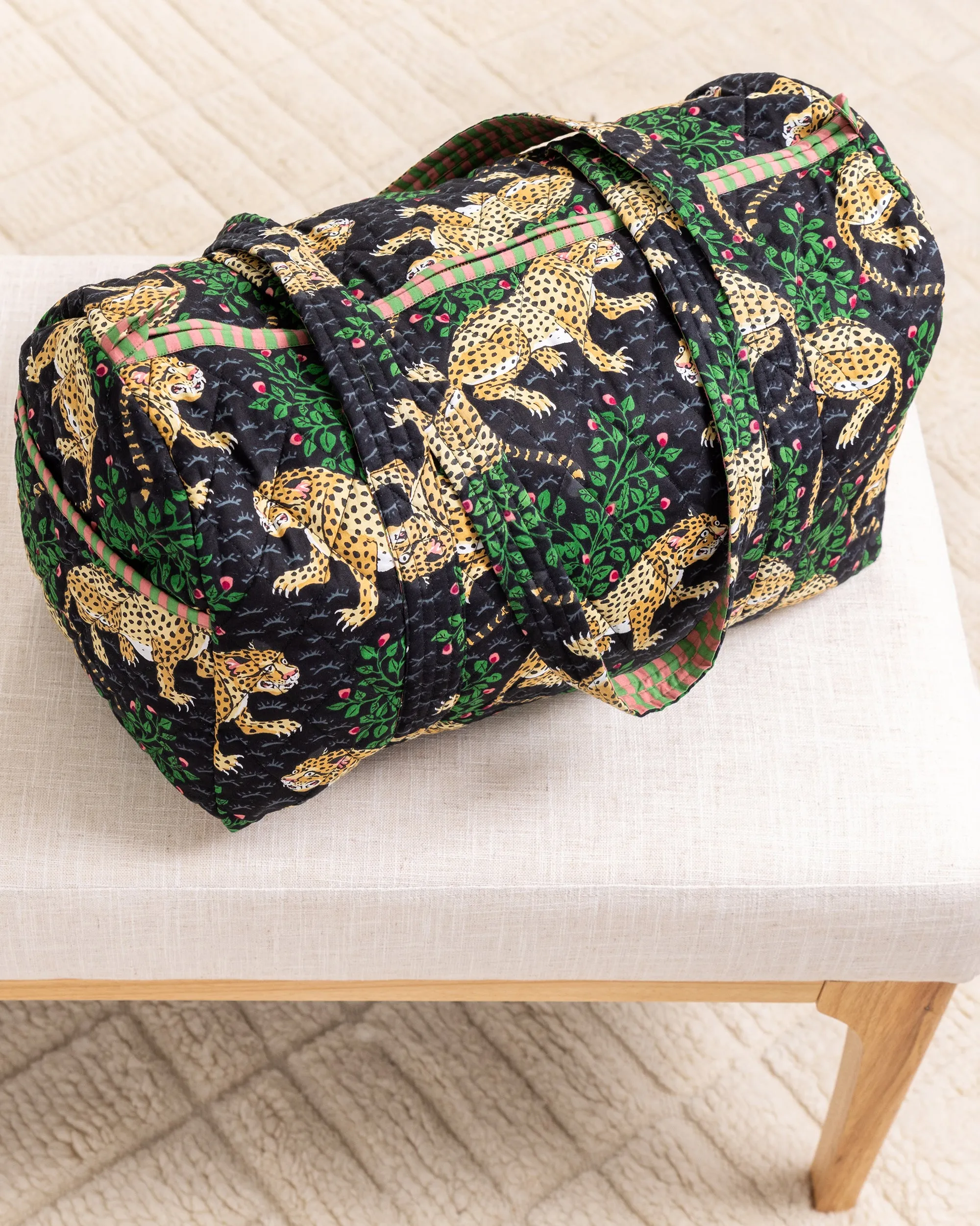 Bagheera - Quilted Duffle Bag - Ink