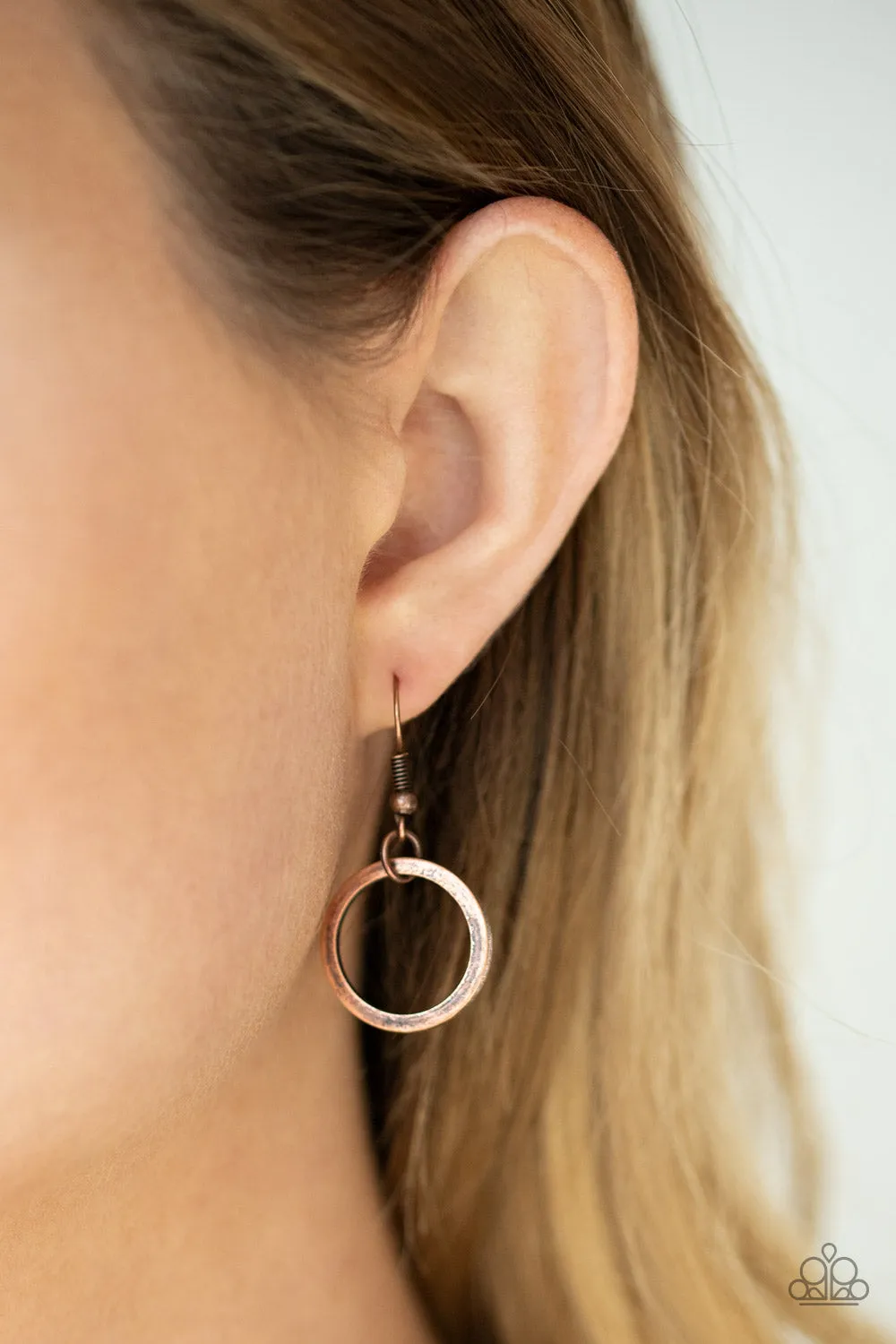 Basic Babe - Paparazzi Accessories
