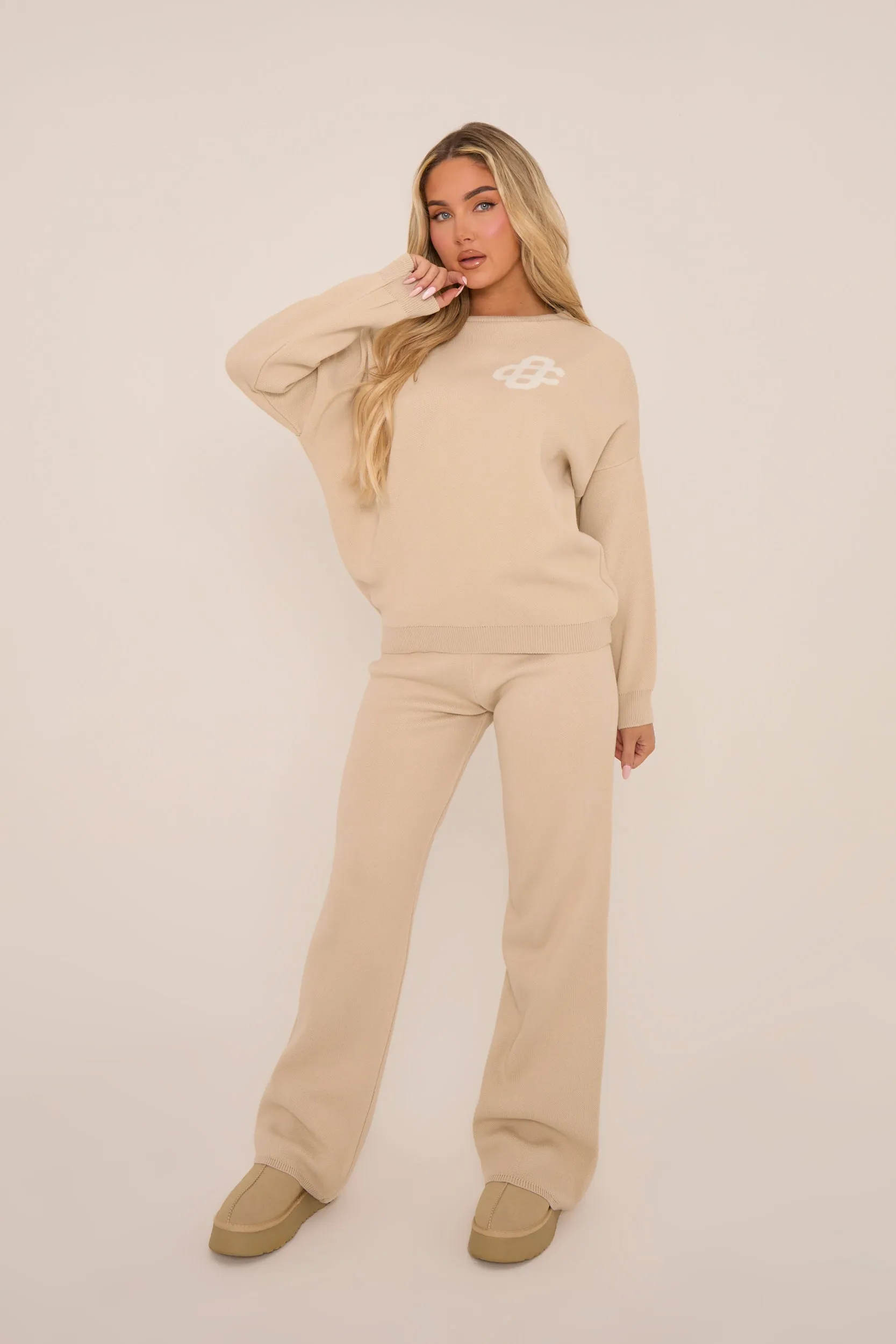 Beige Knit Swirl Graphic Long Sleeves Sweatshirt - Salomi