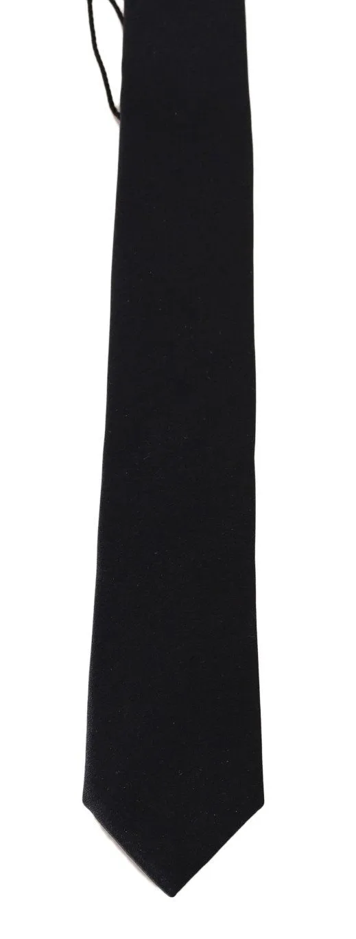 Black Silk Solid Slim Classic Tie