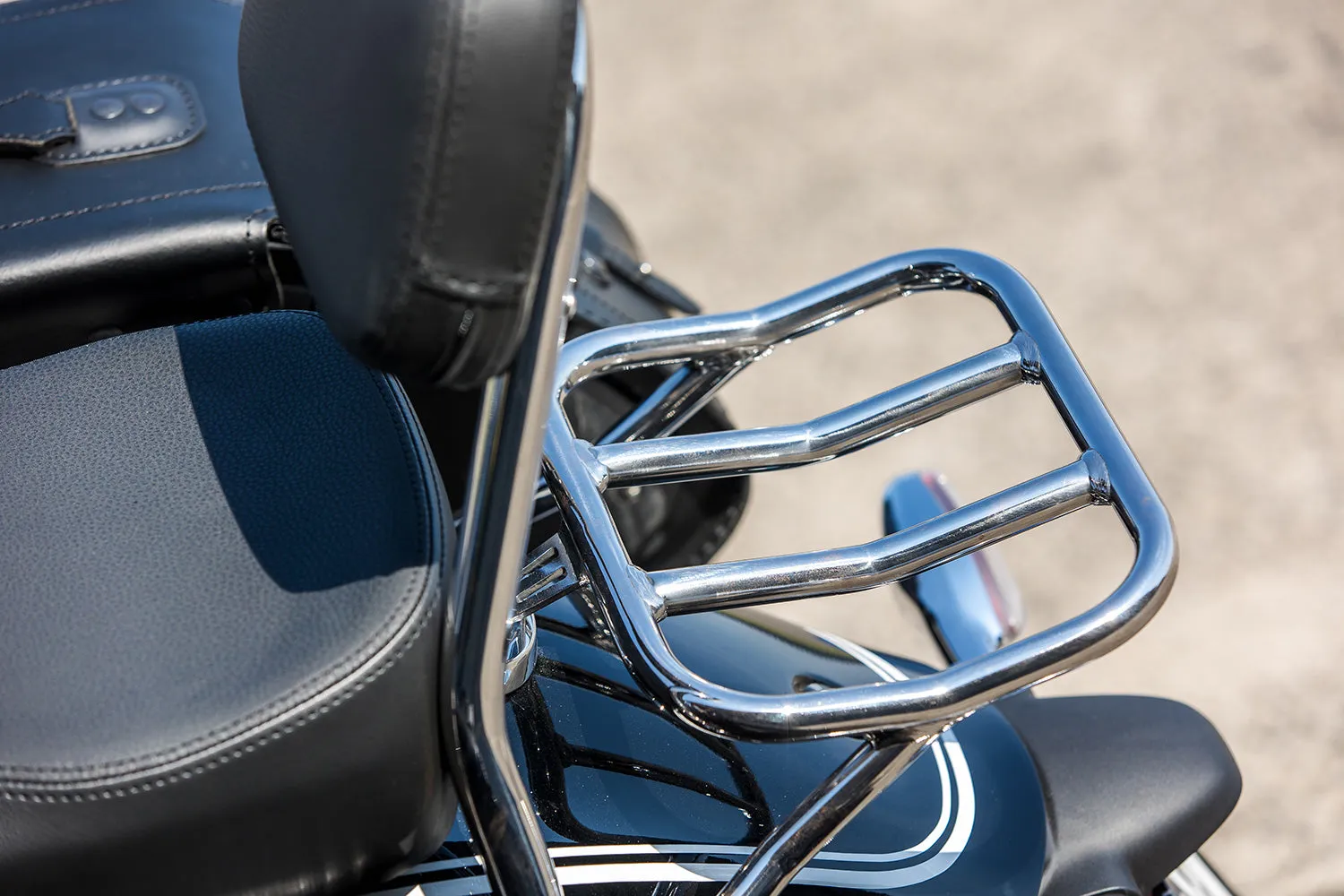 BMW R18 Ergonomics - Rear Luggage Rack
