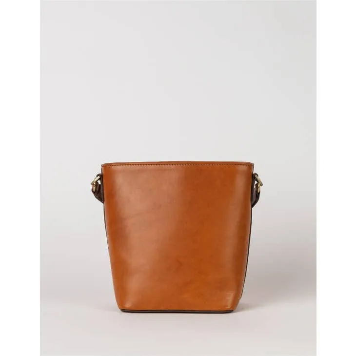 Bobbi Bucket Bag Midi Classic Leather