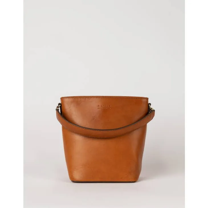 Bobbi Bucket Bag Midi Classic Leather