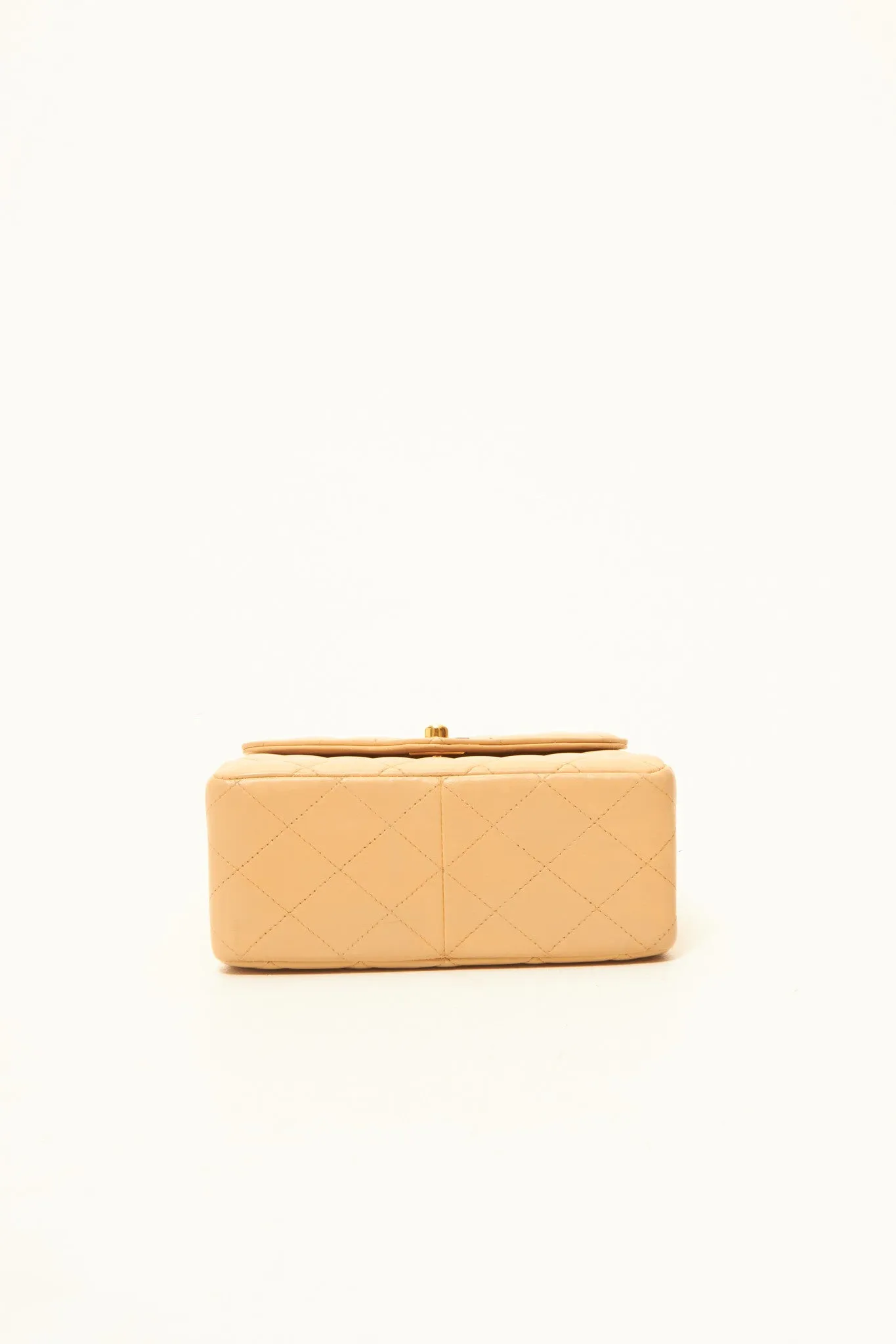 Chanel Vintage Beige Lambskin Mini Envelope Flap Bag GHW
