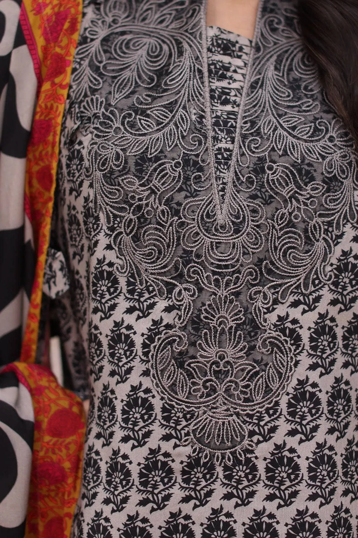 Charizma Combination Embroidered Linen Shawl Collection/14