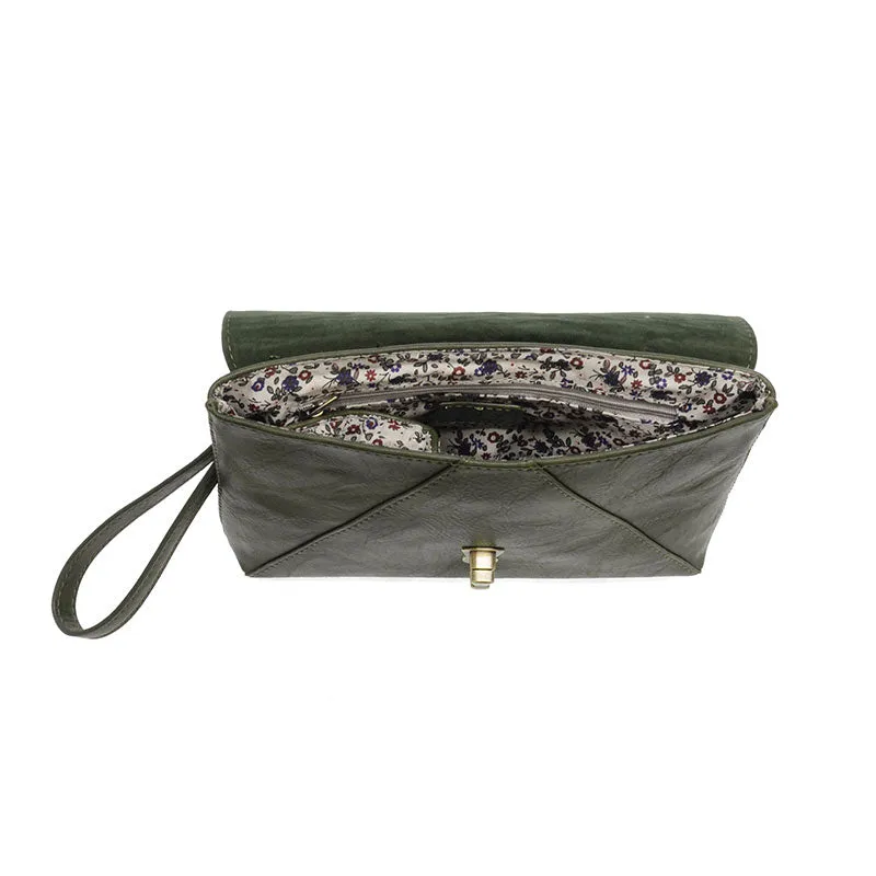 Claudia Keyhole Turnlock Envelope Crossbody in Forest Green