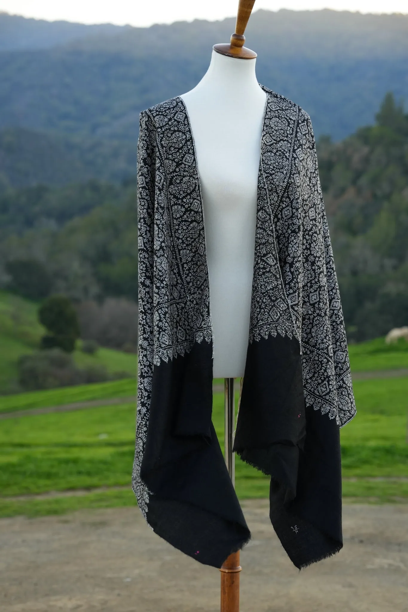 Dark Knight Pashmina Shawl
