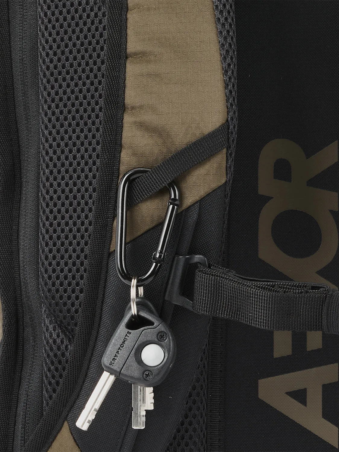 Daypack - Proof Olive Gold