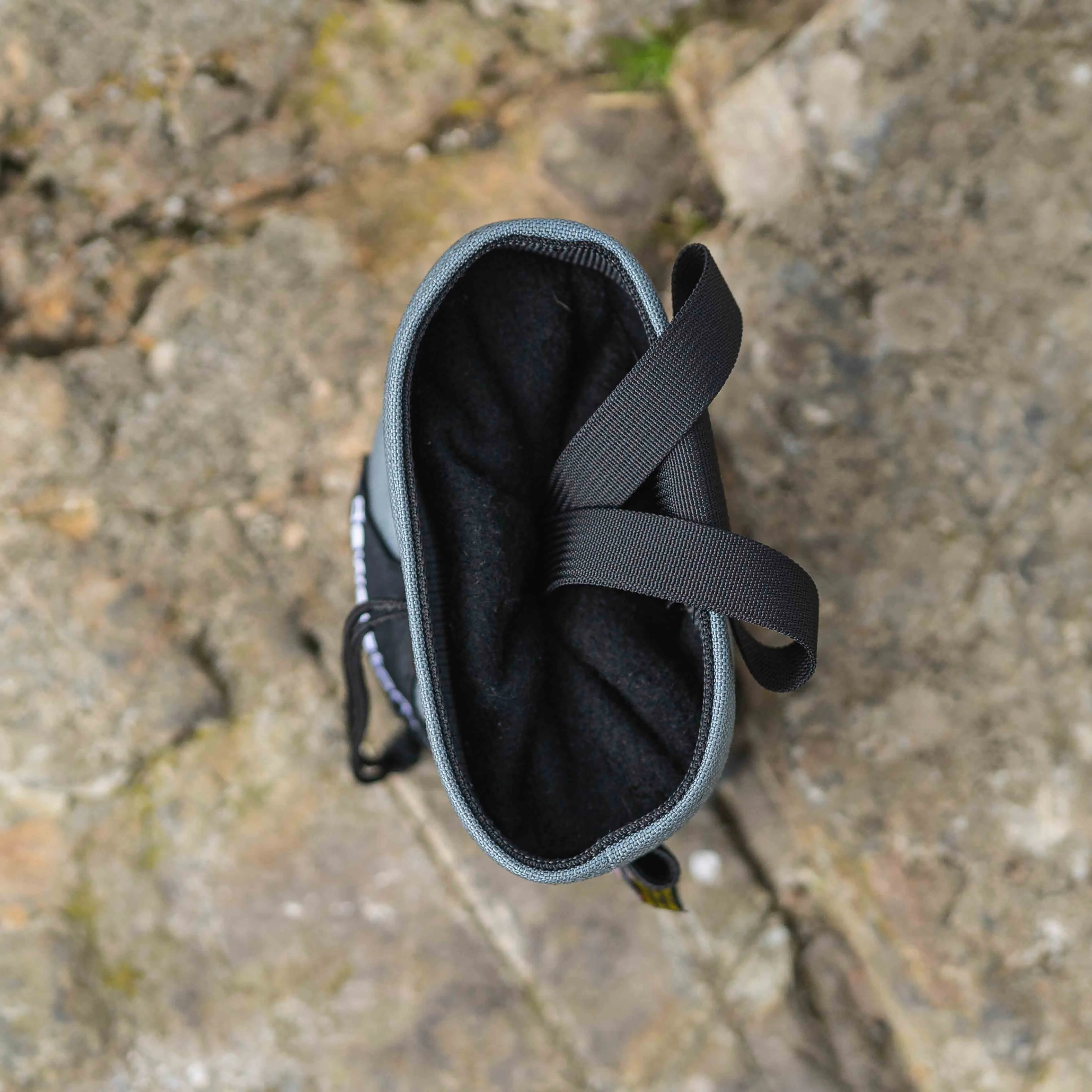 dewerstone x Organic Climbing Large Block Chalk Bag - Charcoal