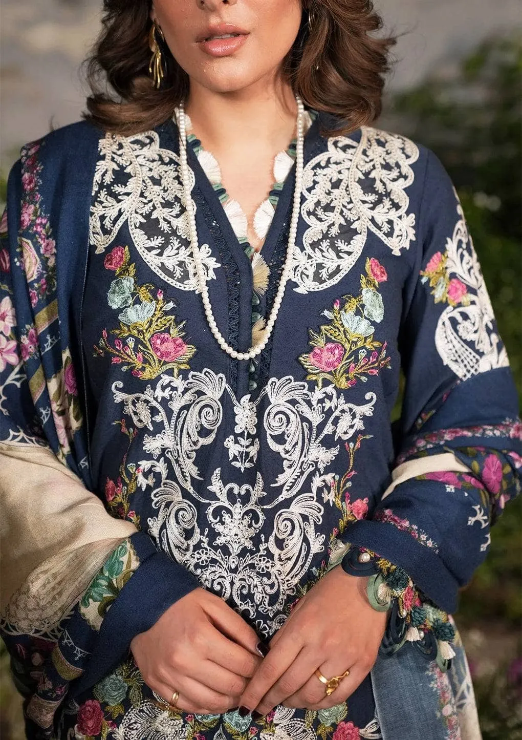 Elaf Pashmina/EPW-6B Moonlit Promises
