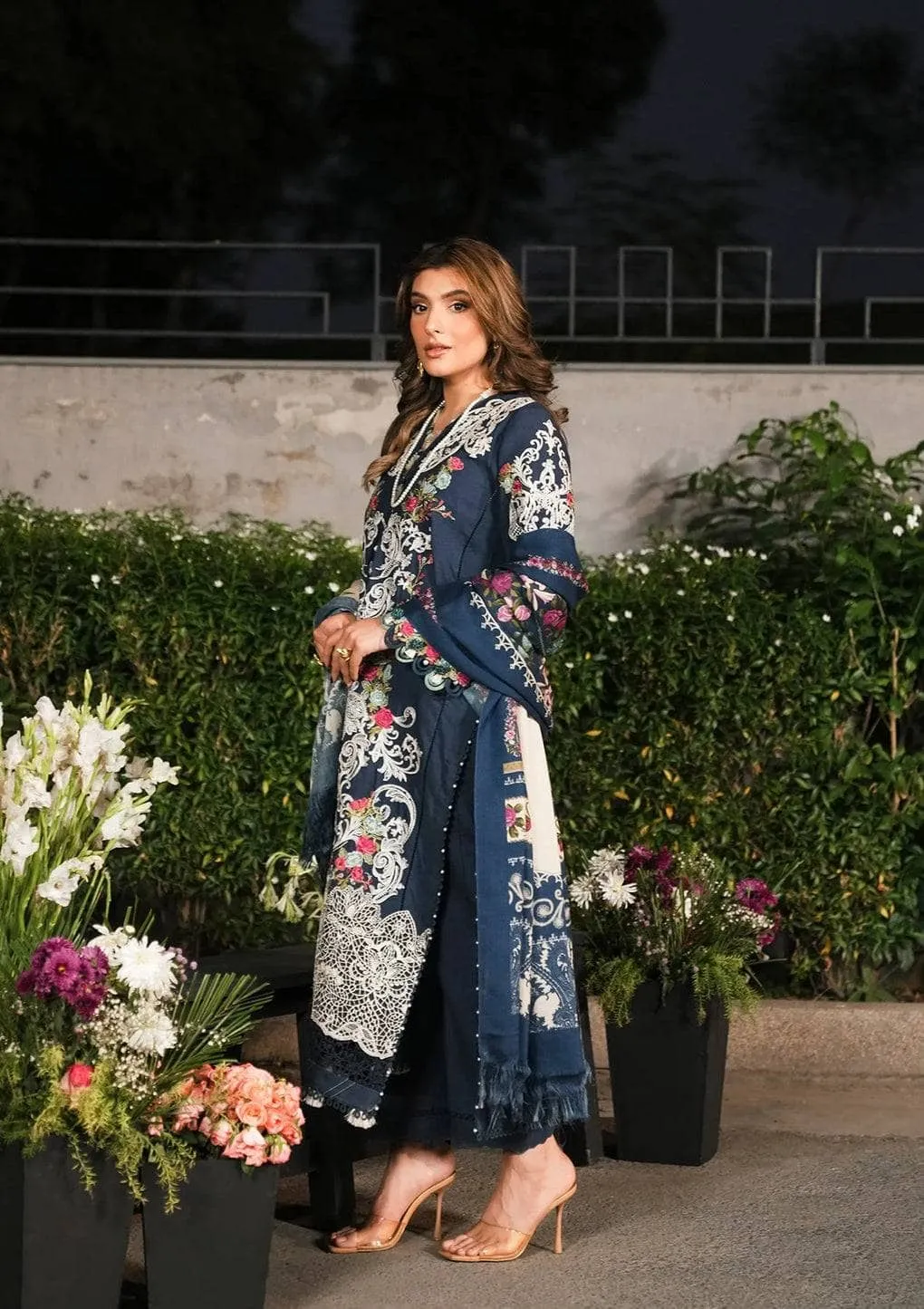 Elaf Pashmina/EPW-6B Moonlit Promises