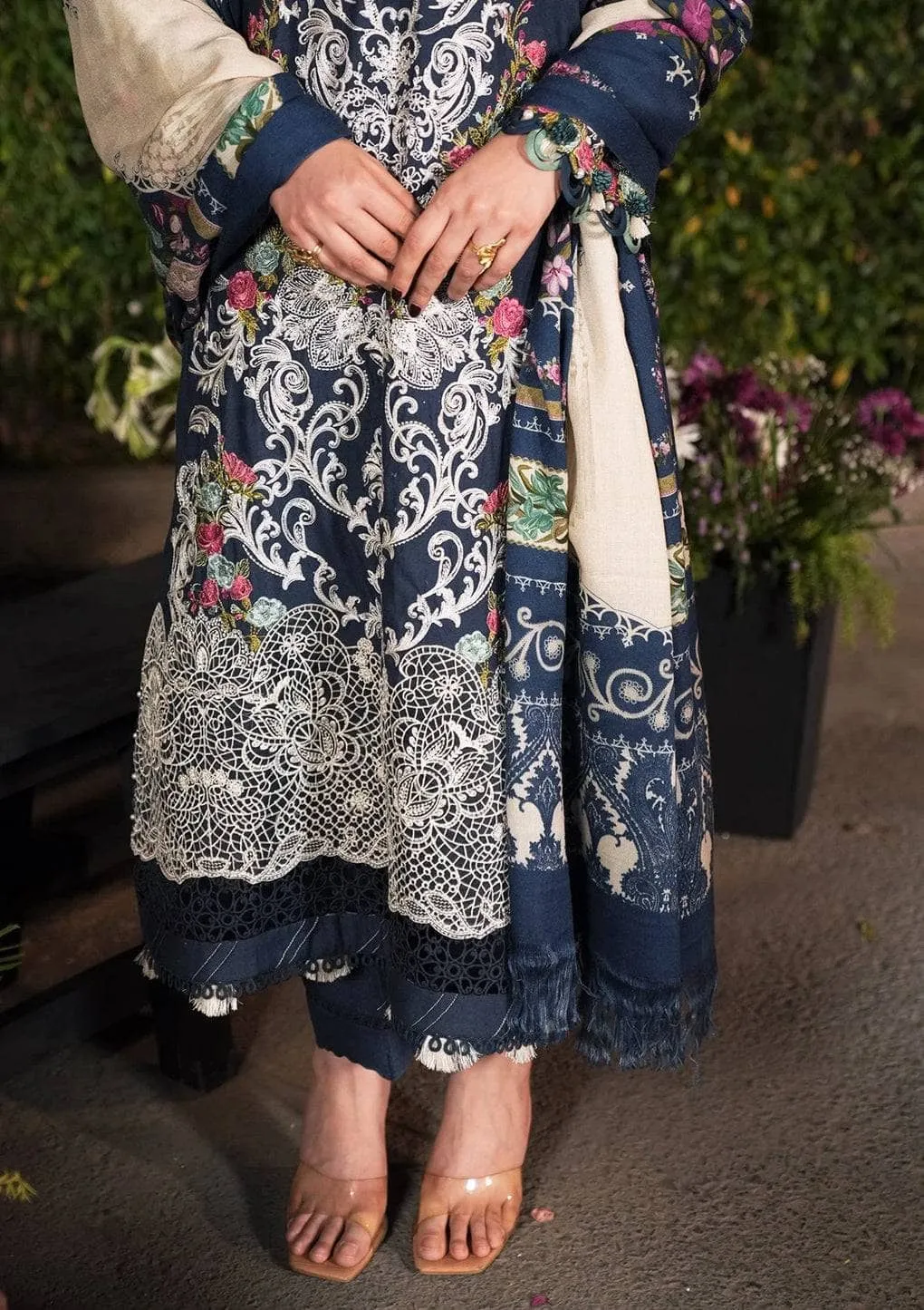 Elaf Pashmina/EPW-6B Moonlit Promises