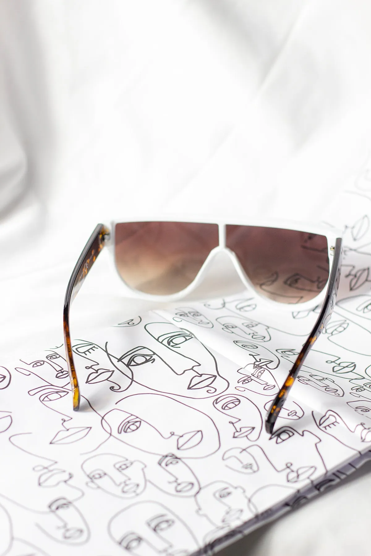 Flat Top Full Lens Sunglasses