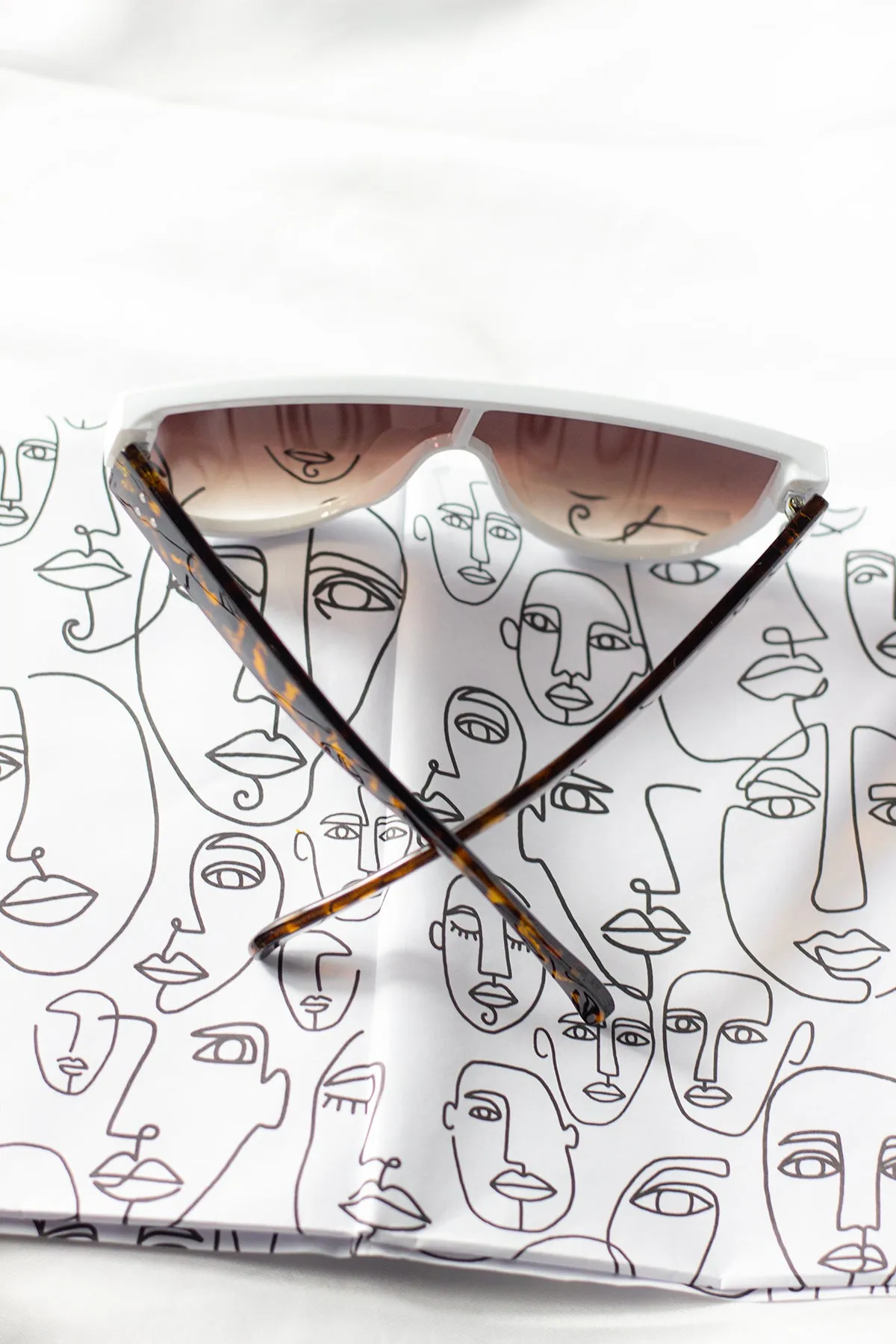 Flat Top Full Lens Sunglasses