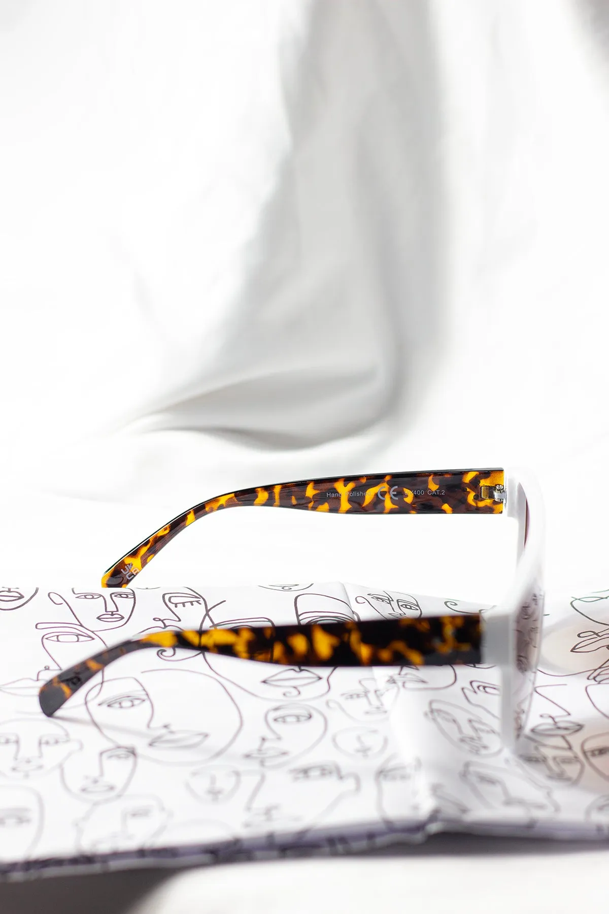 Flat Top Full Lens Sunglasses