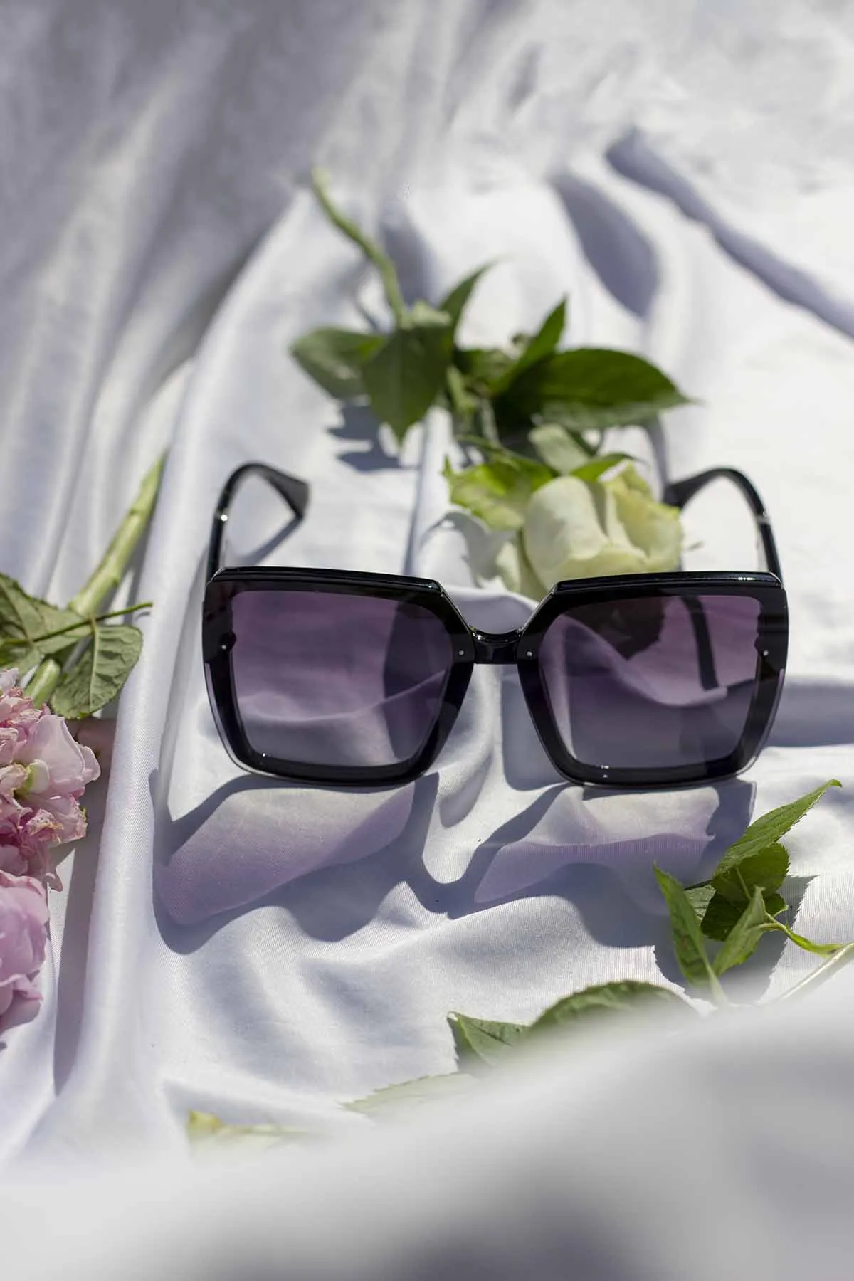 Front Lens Chunky Square Angled Sunglasses