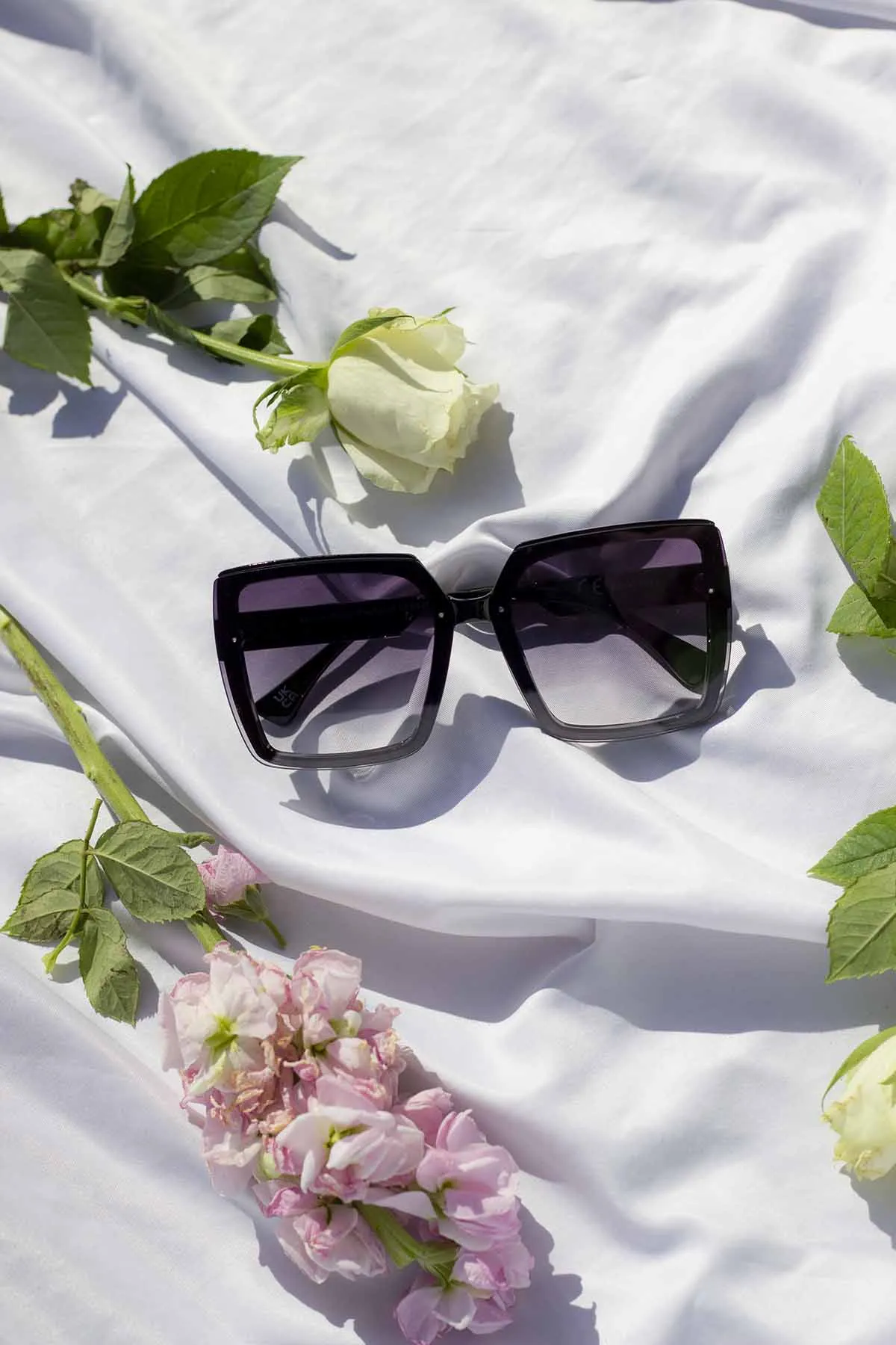 Front Lens Chunky Square Angled Sunglasses