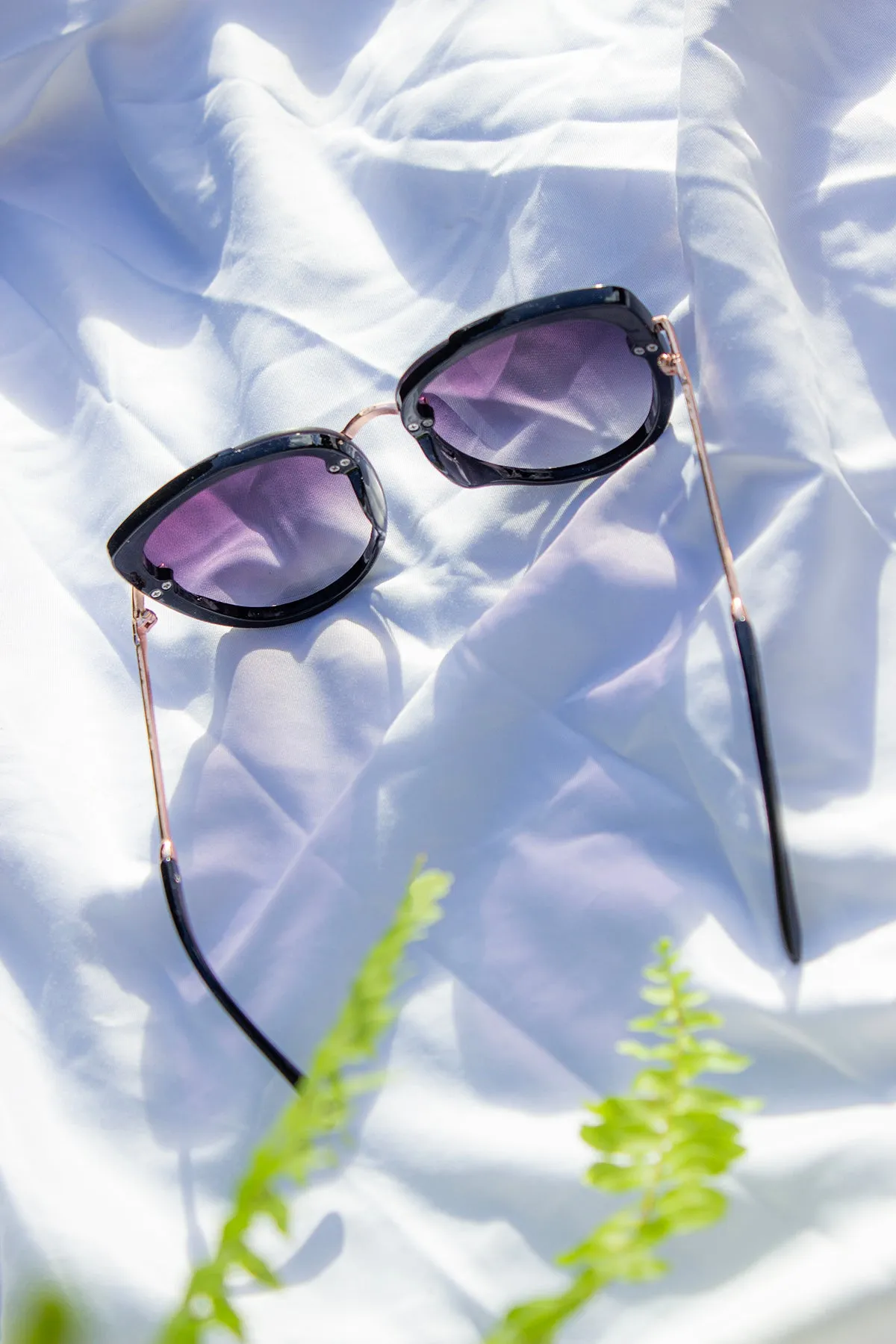 Front Lens Oversized Sunglasses