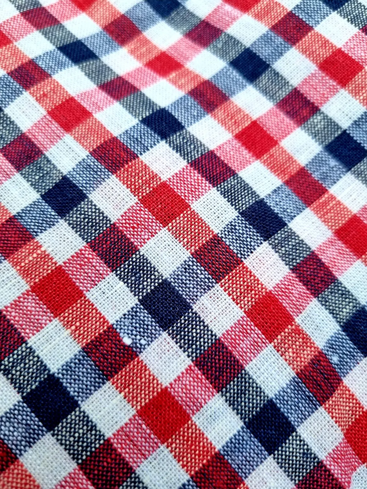 Gingham shawls