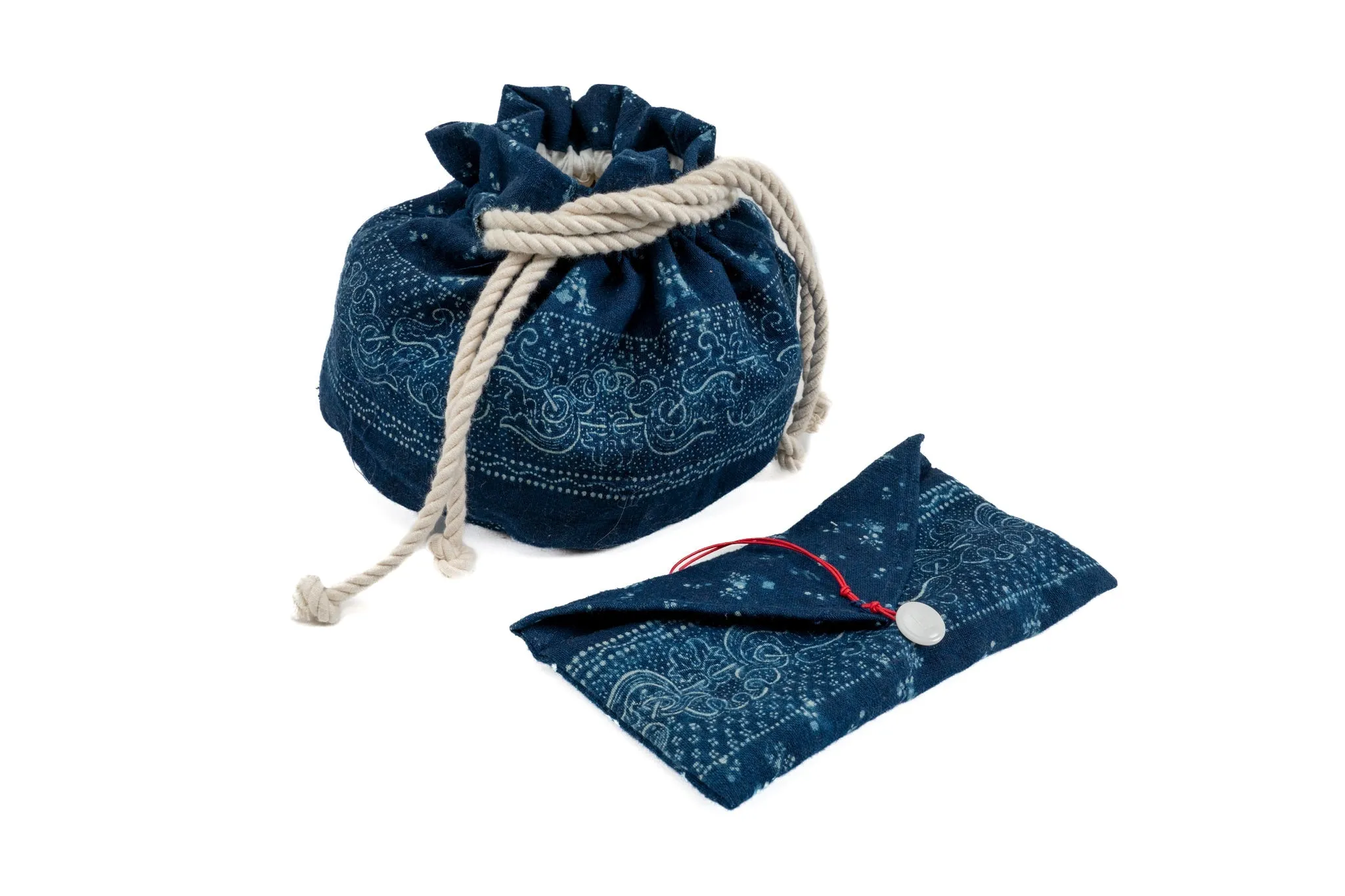 Handwoven antique Hungarian wax resist indigo hemp - BG32