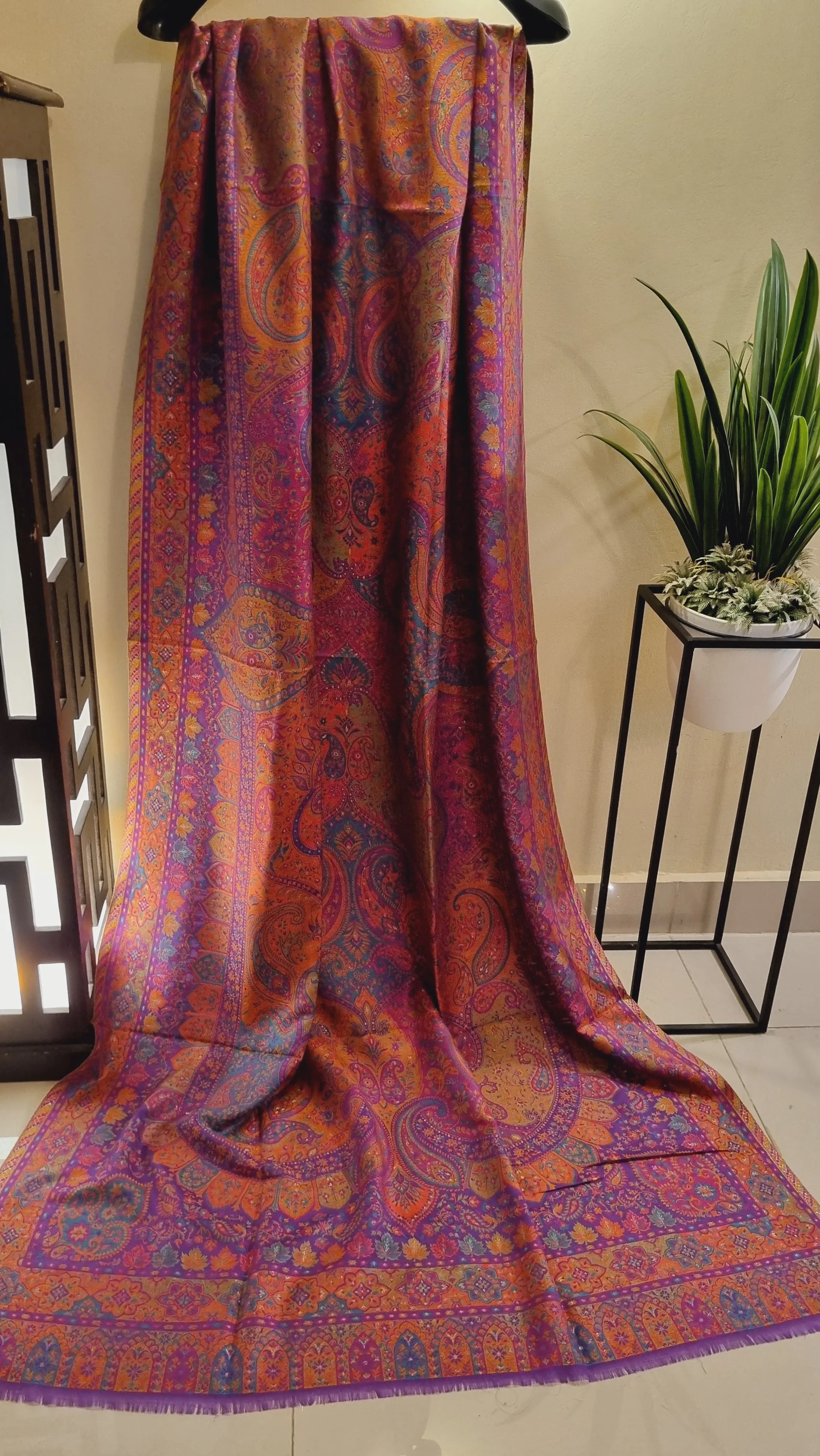 Kaani shawls: Pashmina