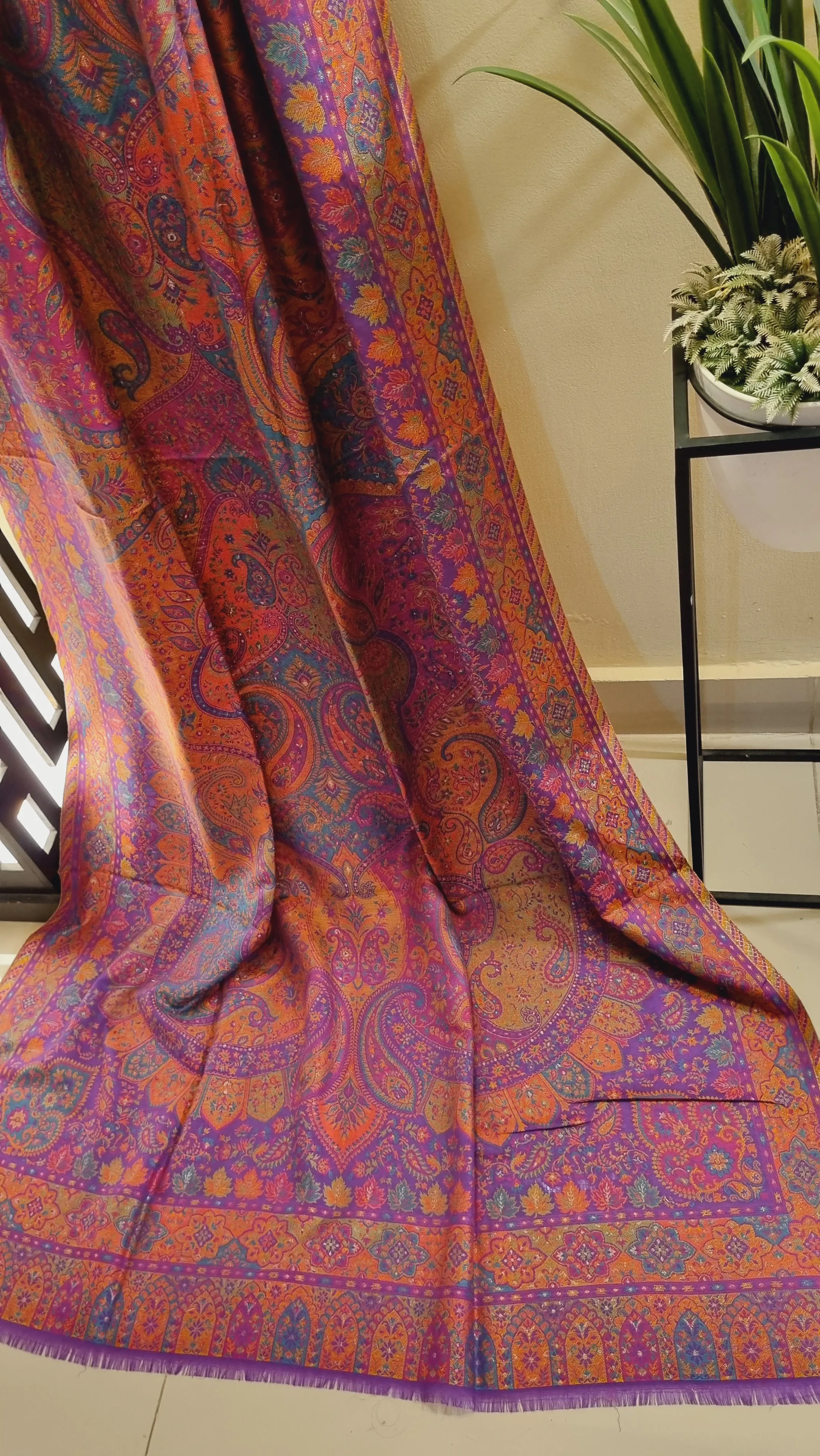 Kaani shawls: Pashmina