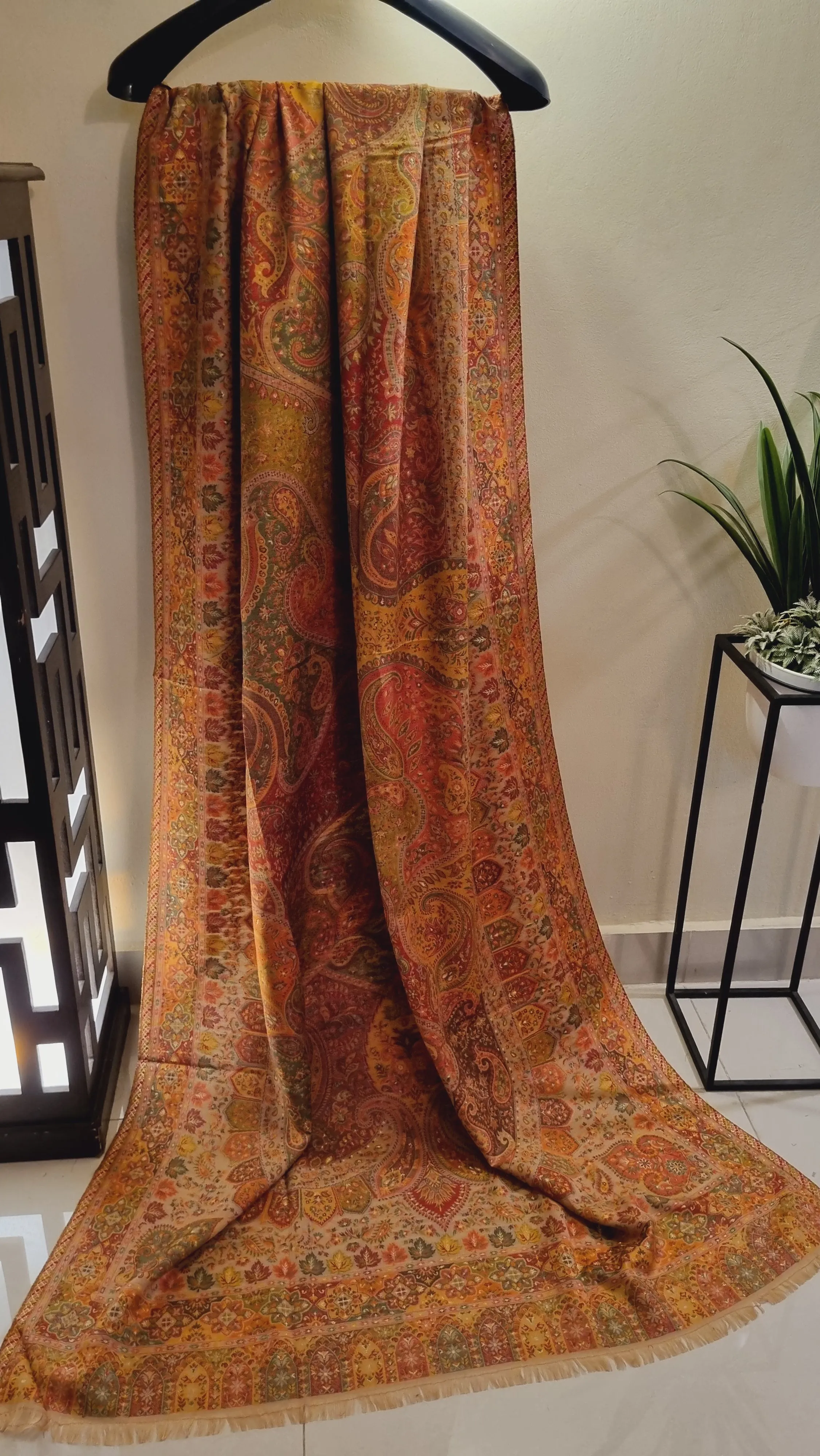Kaani shawls: Pashmina