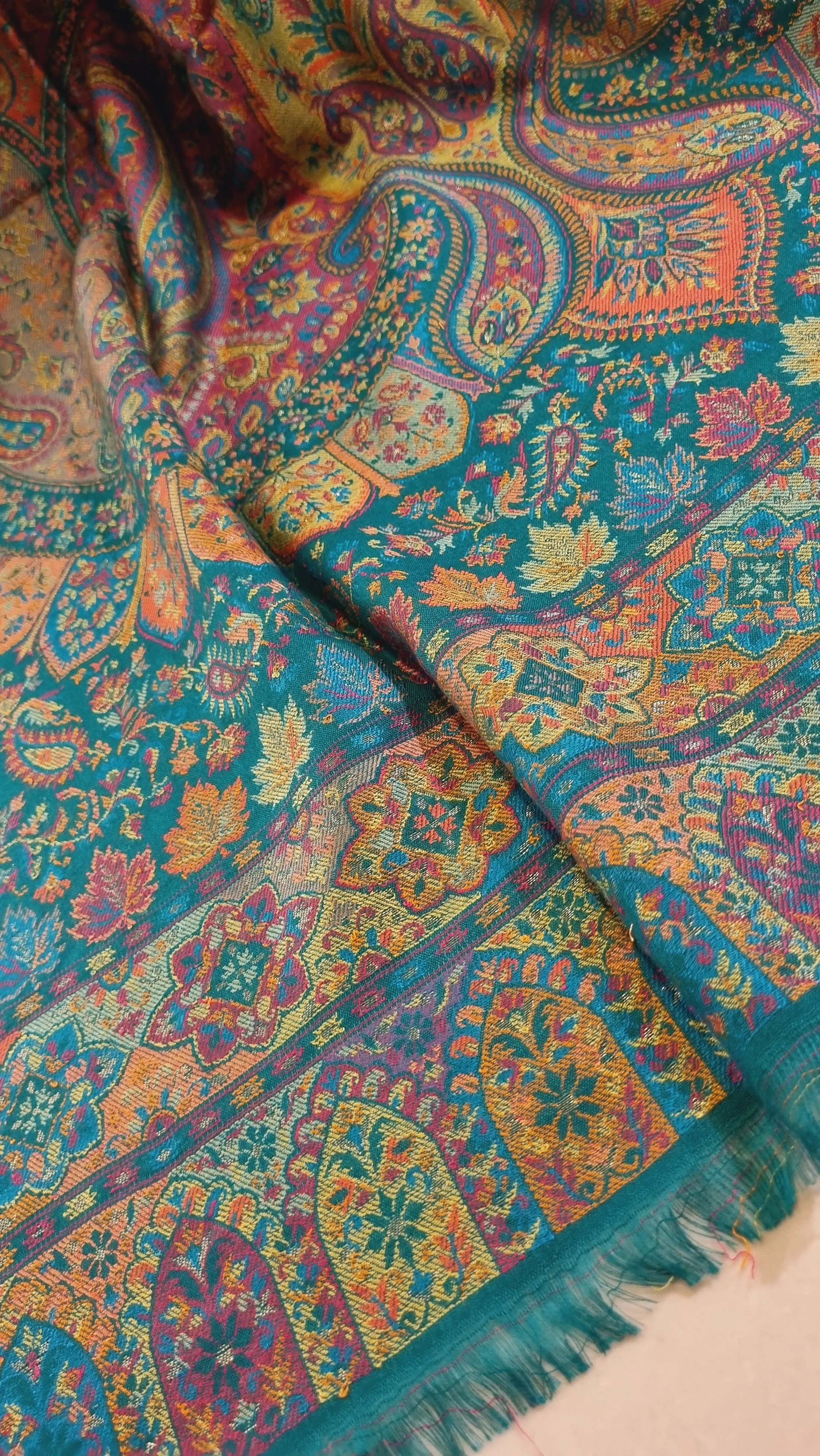 Kaani shawls: Pashmina