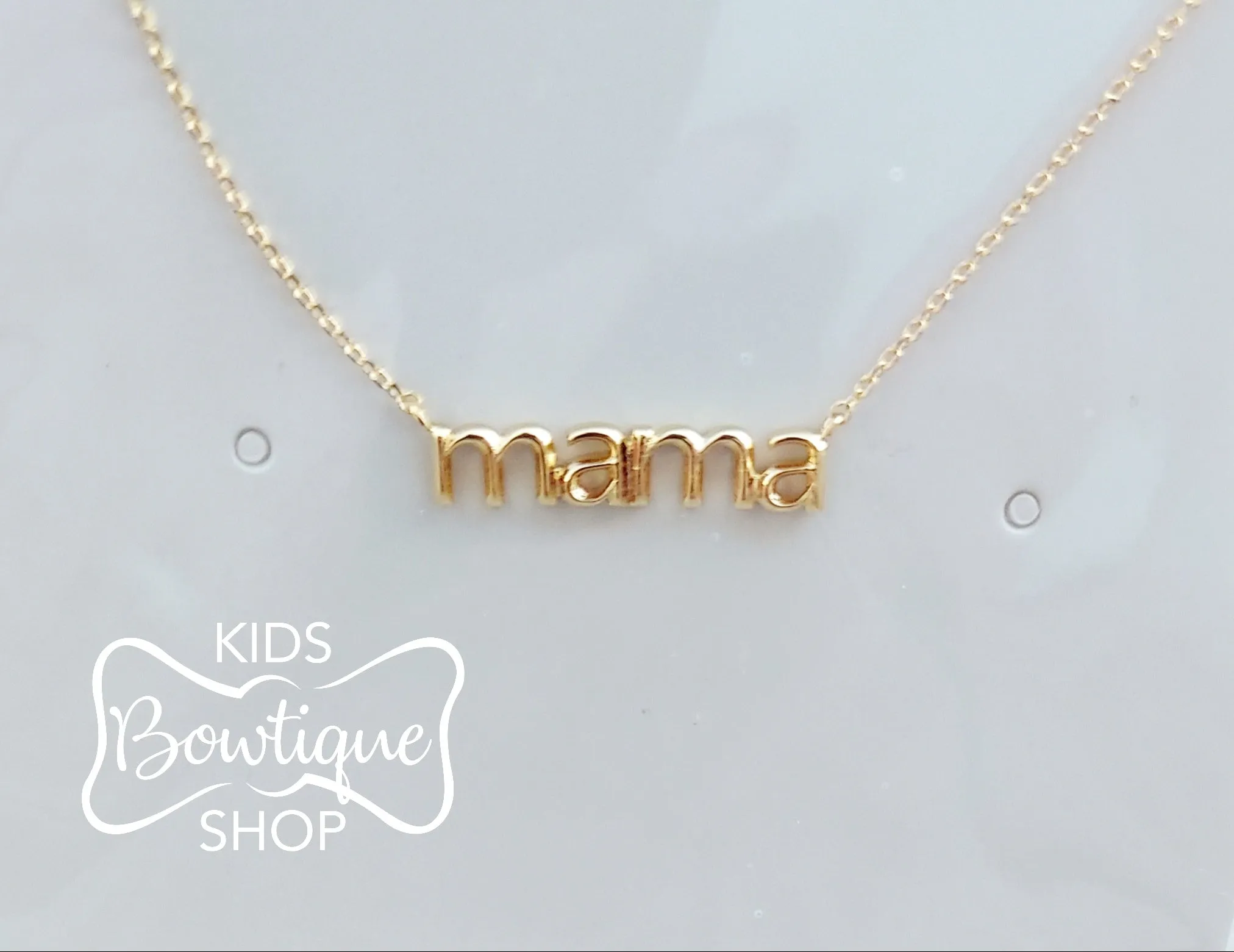 Mama Necklace 16"