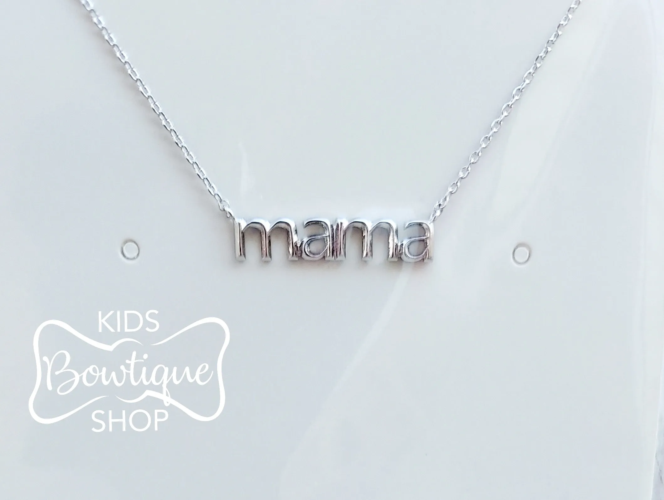 Mama Necklace 16"