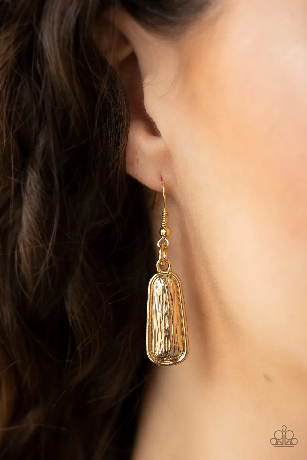 MANE Up - Gold - Paparazzi Accessories