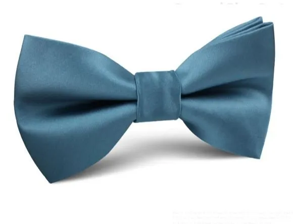 Matching men's solid bow tie Express NZ wide