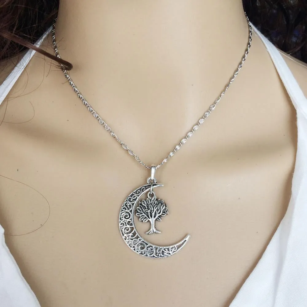 Moon Pendant Necklace Fashion Jewelry vintage Chain Necklace Women Accessories Christmas Gift
