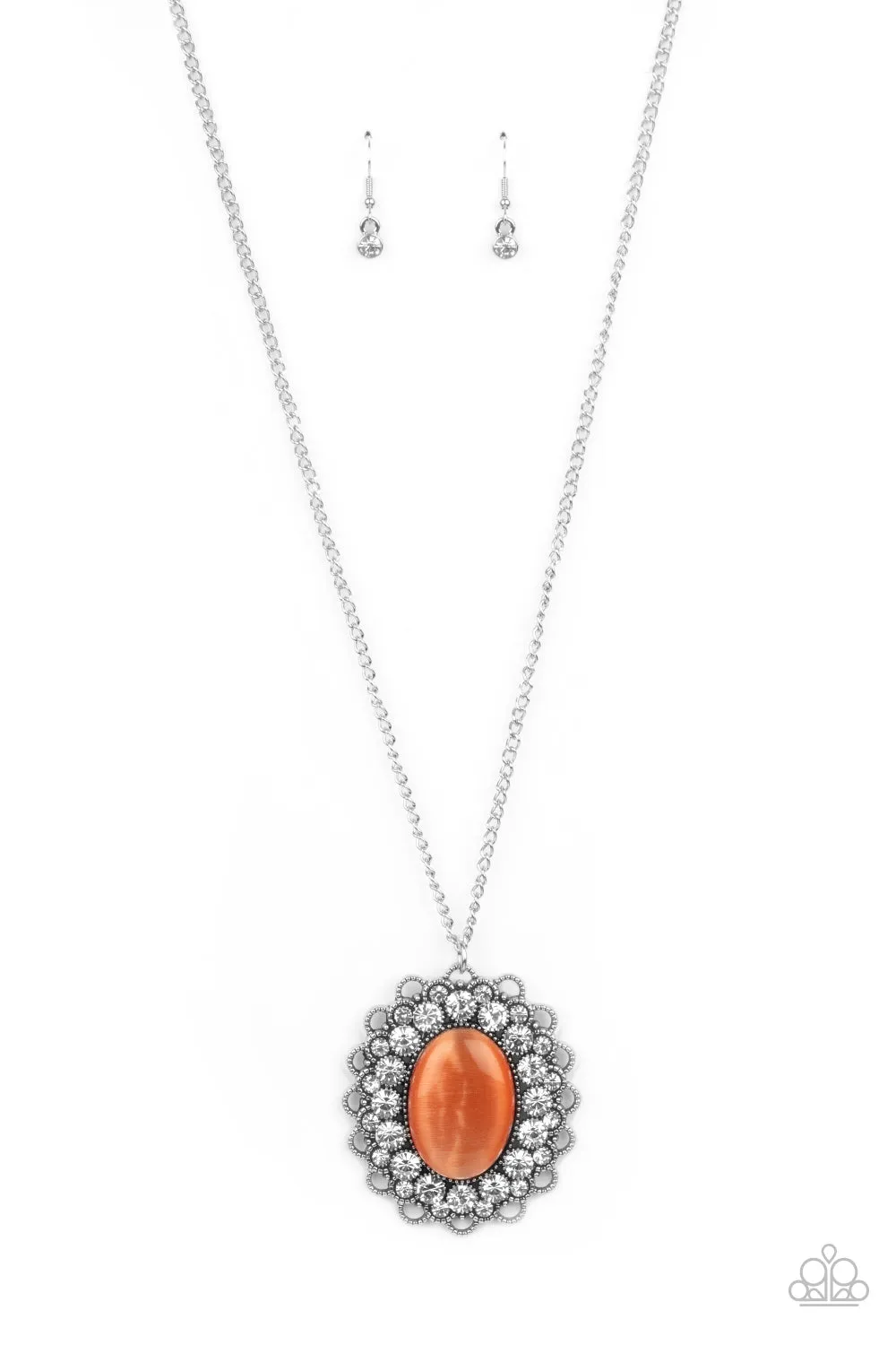 Oh My Medallion - Paparazzi Accessories