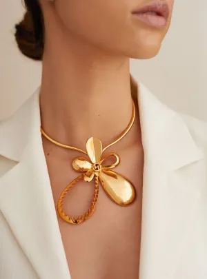 Outhouse   I   Oh Poppi Wall Street Tuberose Necklace Brass, Gold Accessories OHAW21NE031