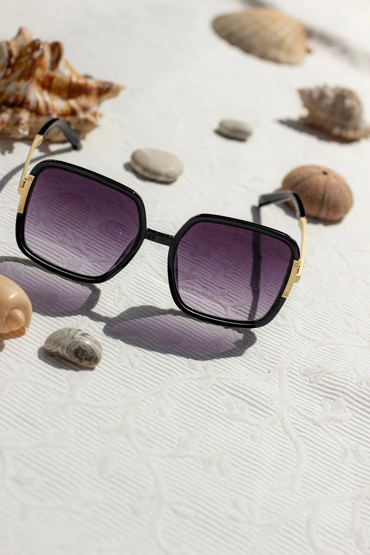 Oversized Rounded Square Screw Detail Sunglasses