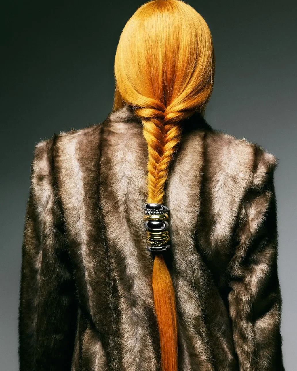 POLISHED HAIR TIE