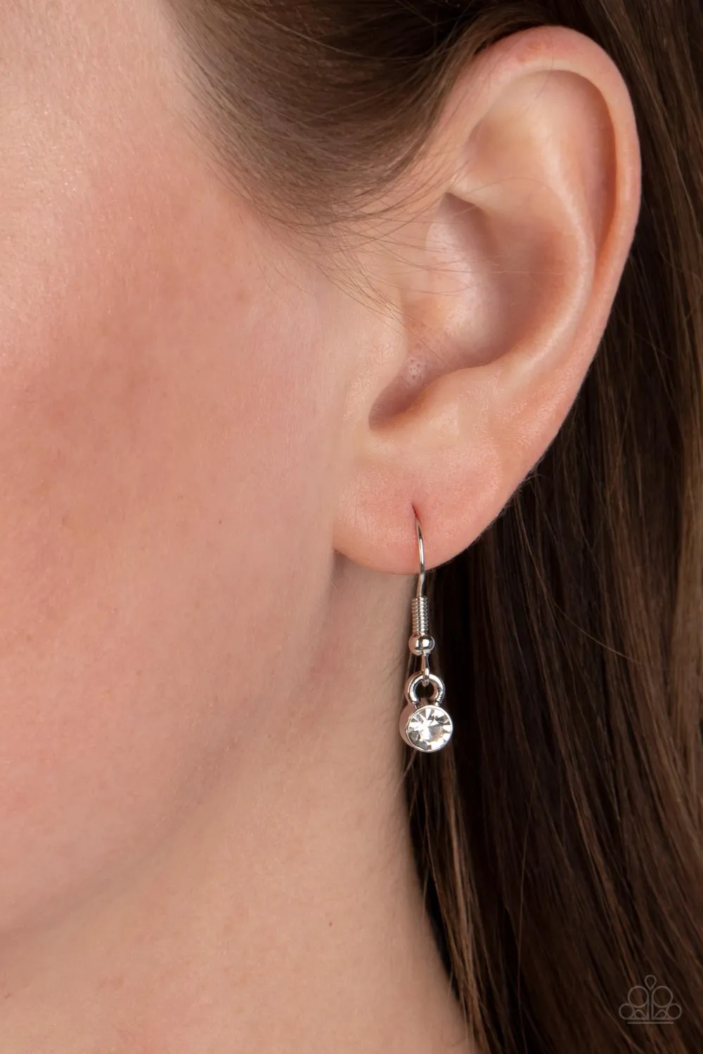 Prismatically Twitterpated - Paparazzi Accessories
