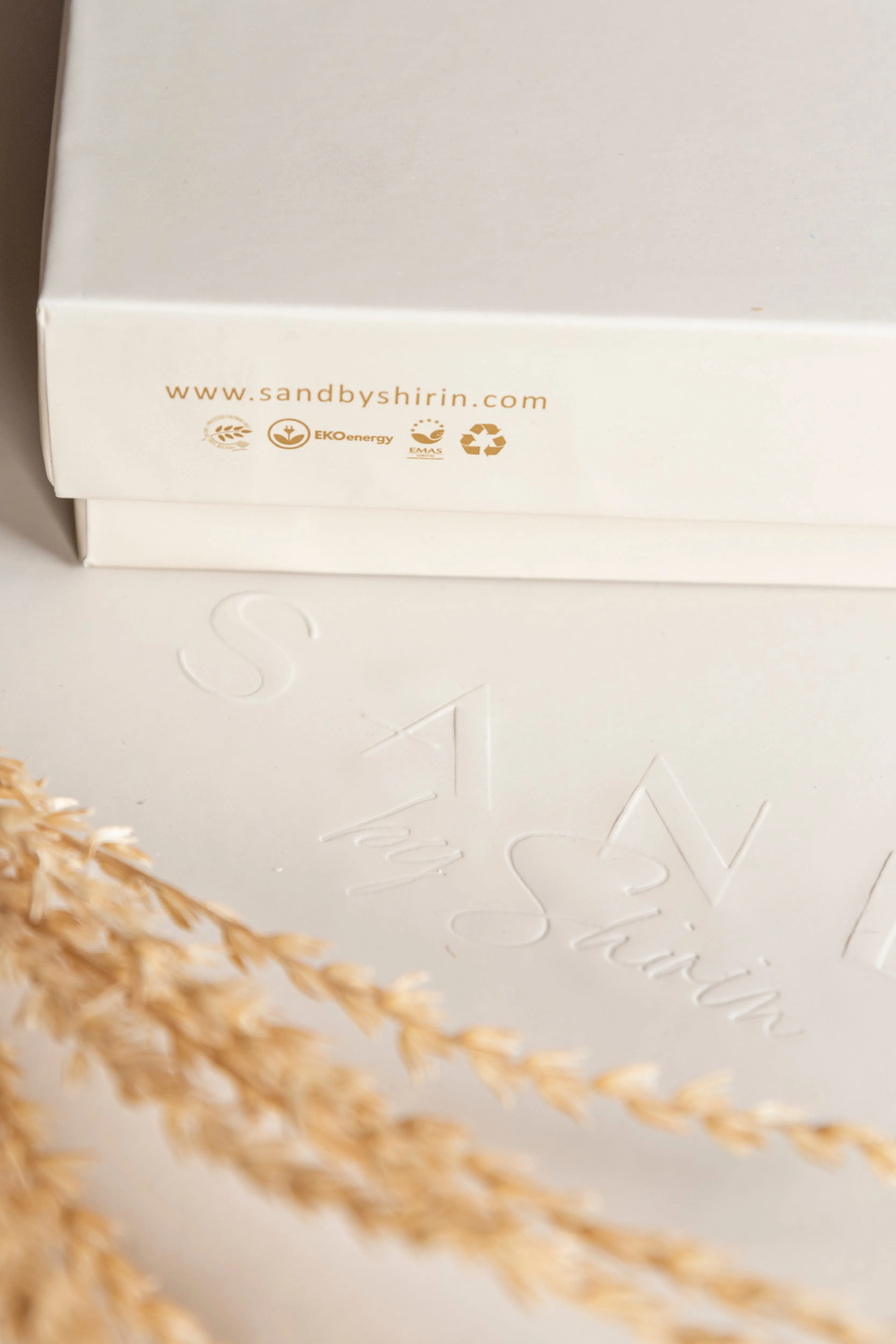 Sand Skin Reversible Shawl  (Natural & Sand)