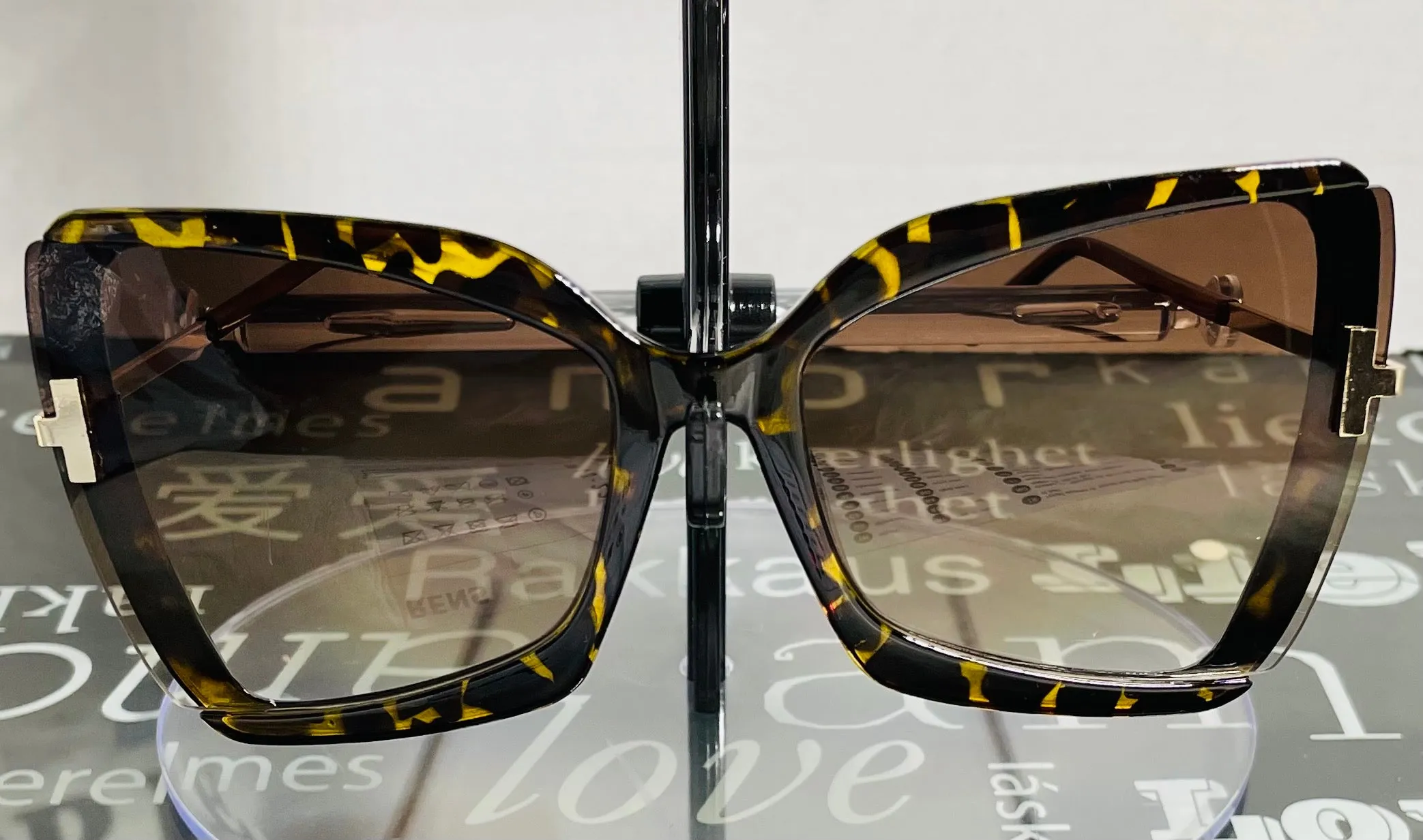 “She’s A Boss” Sunglasses