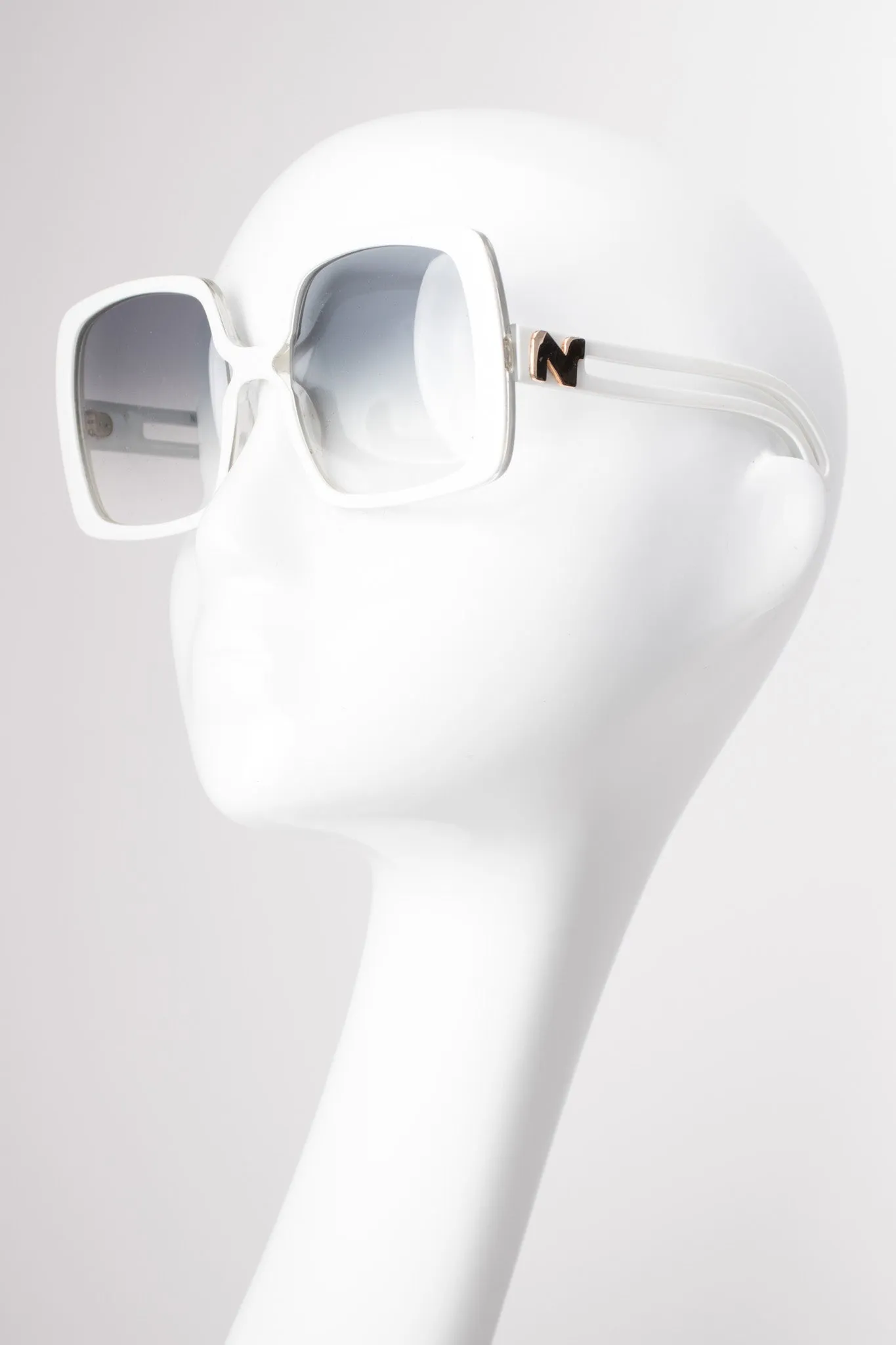 Square Outline Sunglasses