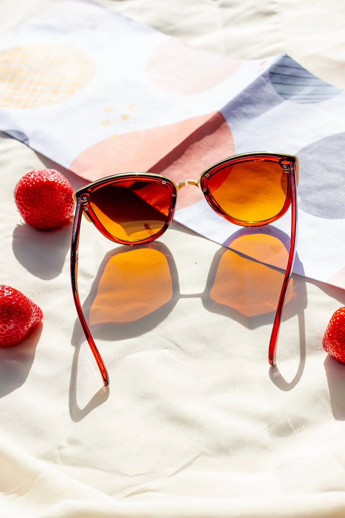 Supersize Cat Eye Sunglasses