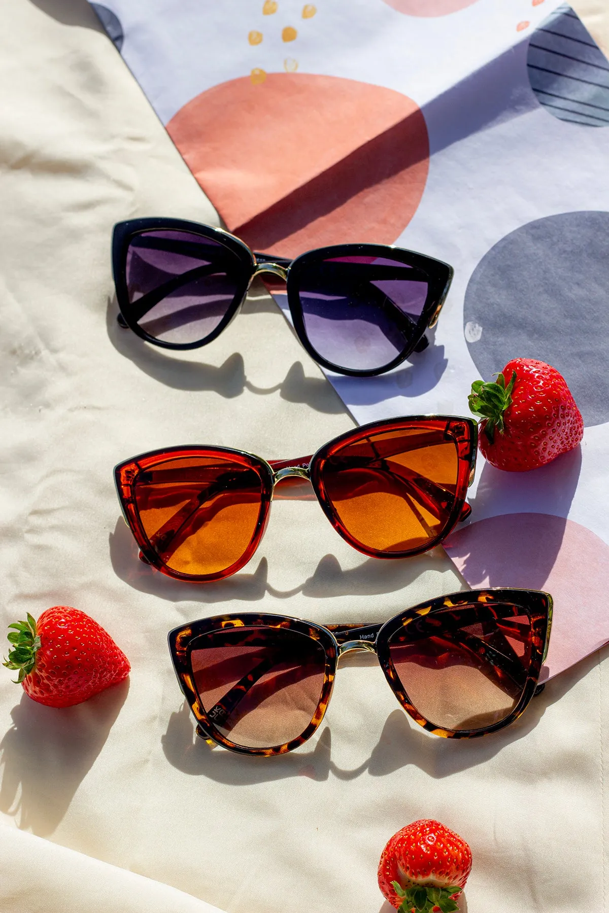 Supersize Cat Eye Sunglasses