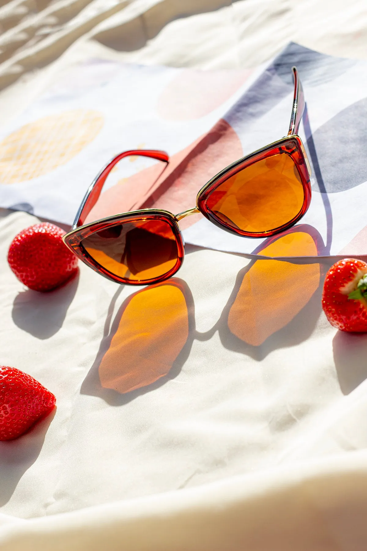 Supersize Cat Eye Sunglasses