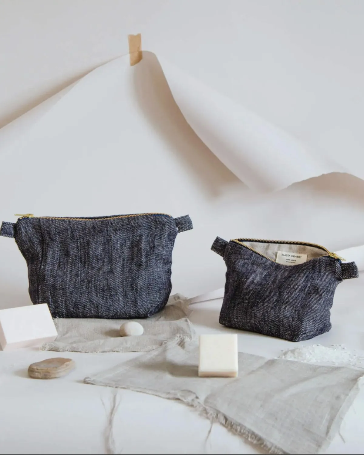 Wash Bag - 100% Linen