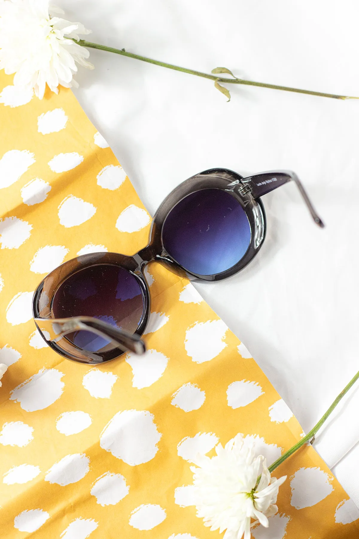 Weighted Oversize Chunky Circle Sunglasses