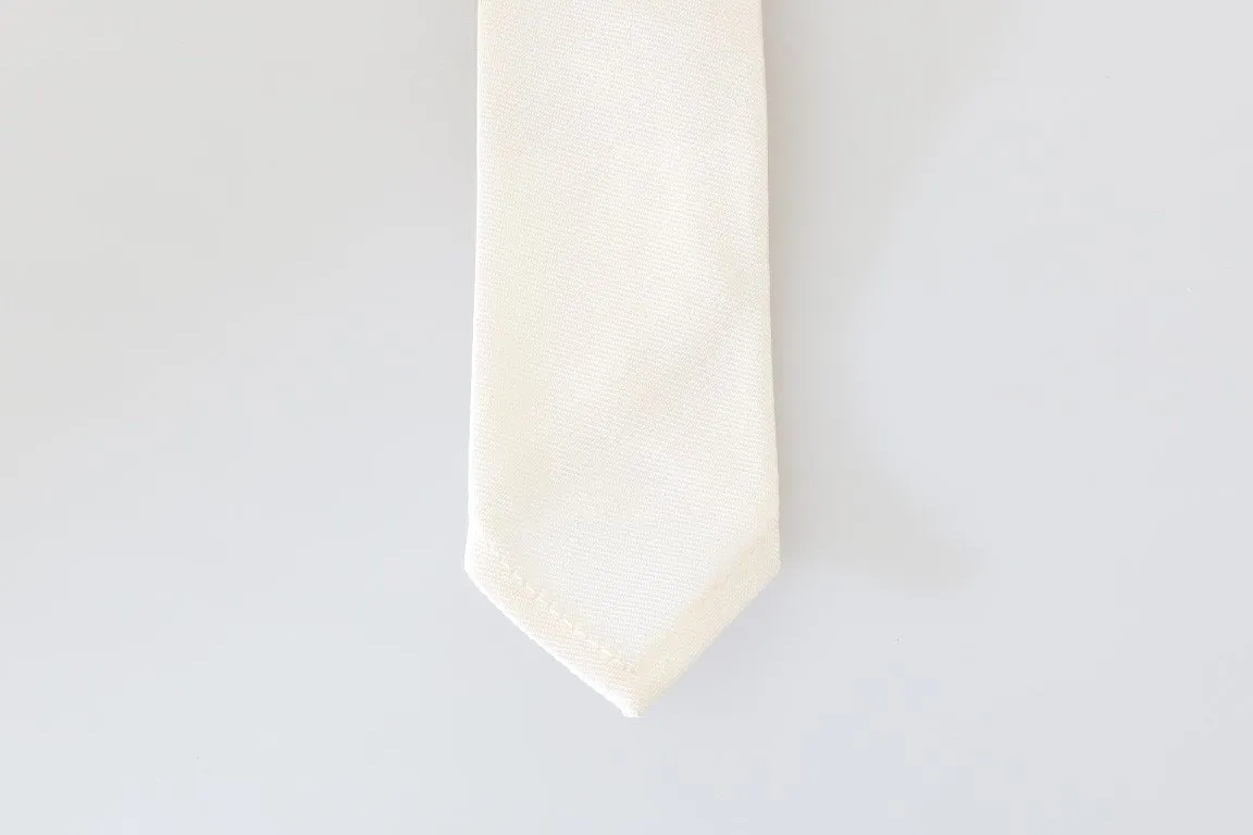 White Silk Solid Skinny Tie
