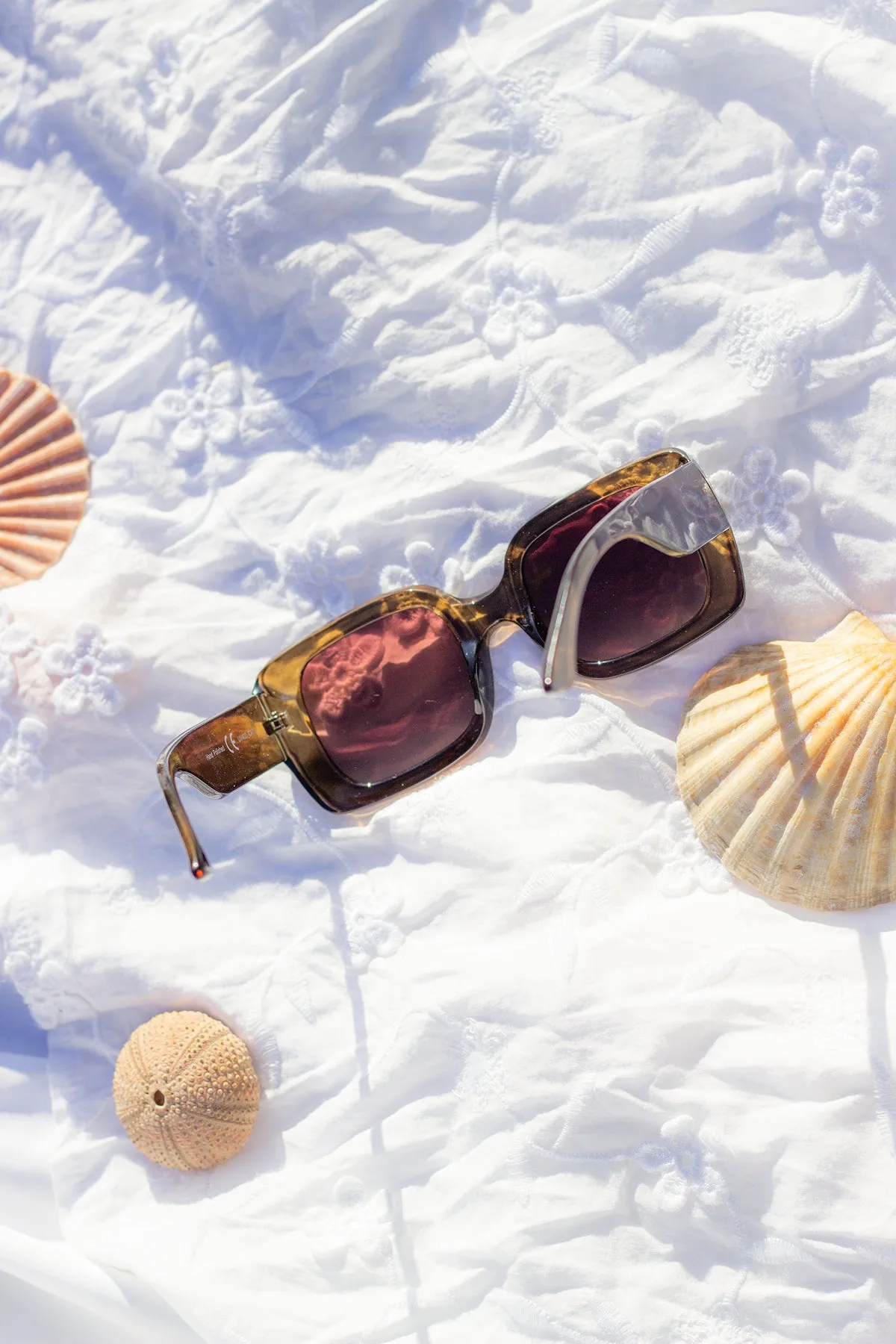 Wide Chunky Rectangle Sunglasses