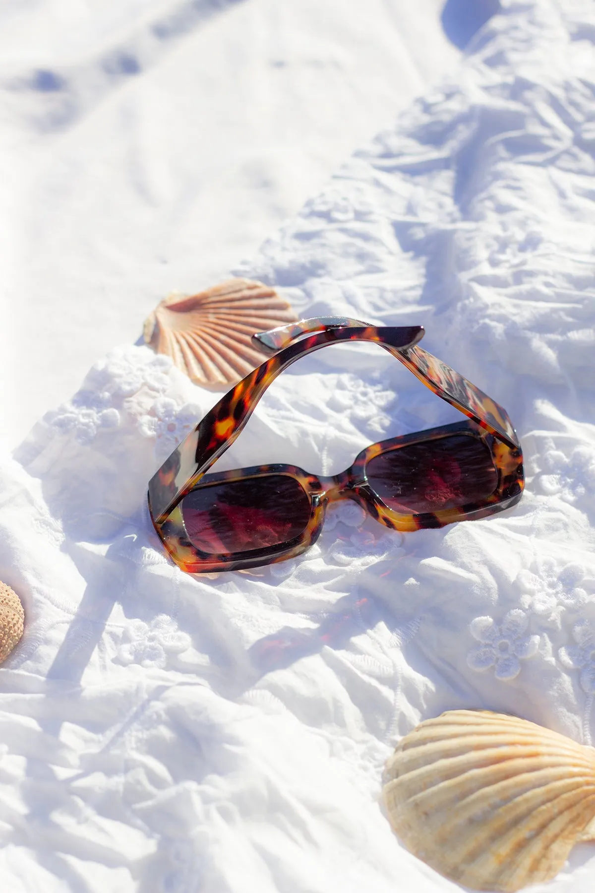 Wide Chunky Rectangle Sunglasses