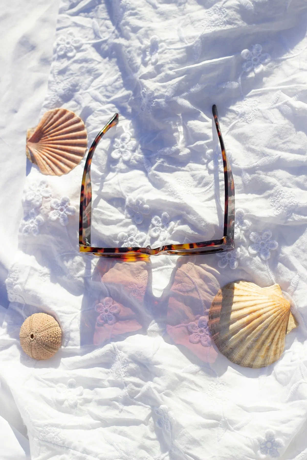 Wide Chunky Rectangle Sunglasses
